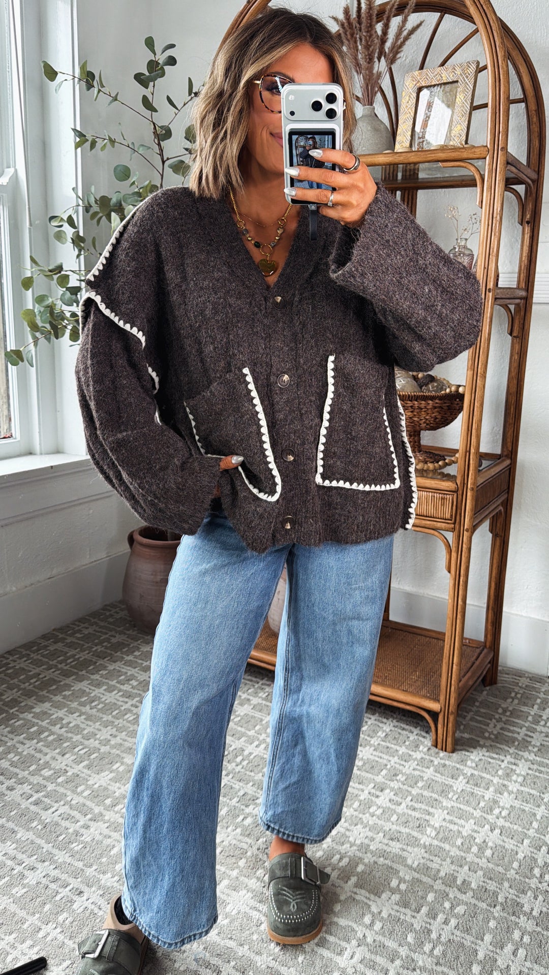 Rosewood Manor Cardigan, Dark Brown