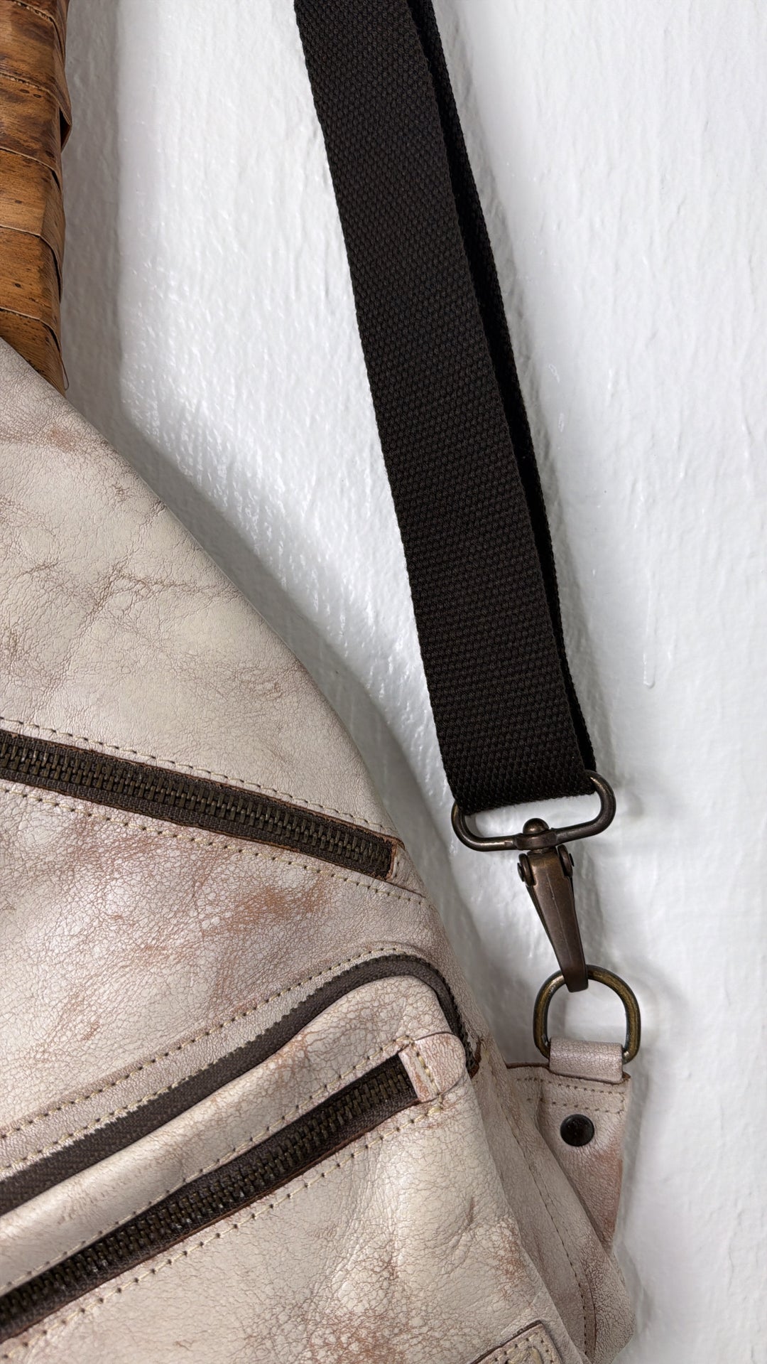 BedStu Andie, Nectar Lux