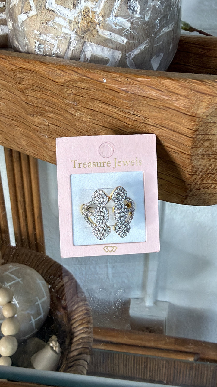Treasure Jewels: Infinity Chic Ring