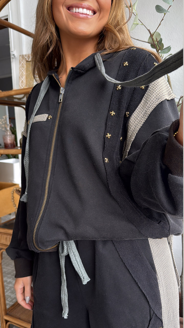 Urban Chic Waffle Knit Zip Up, Black