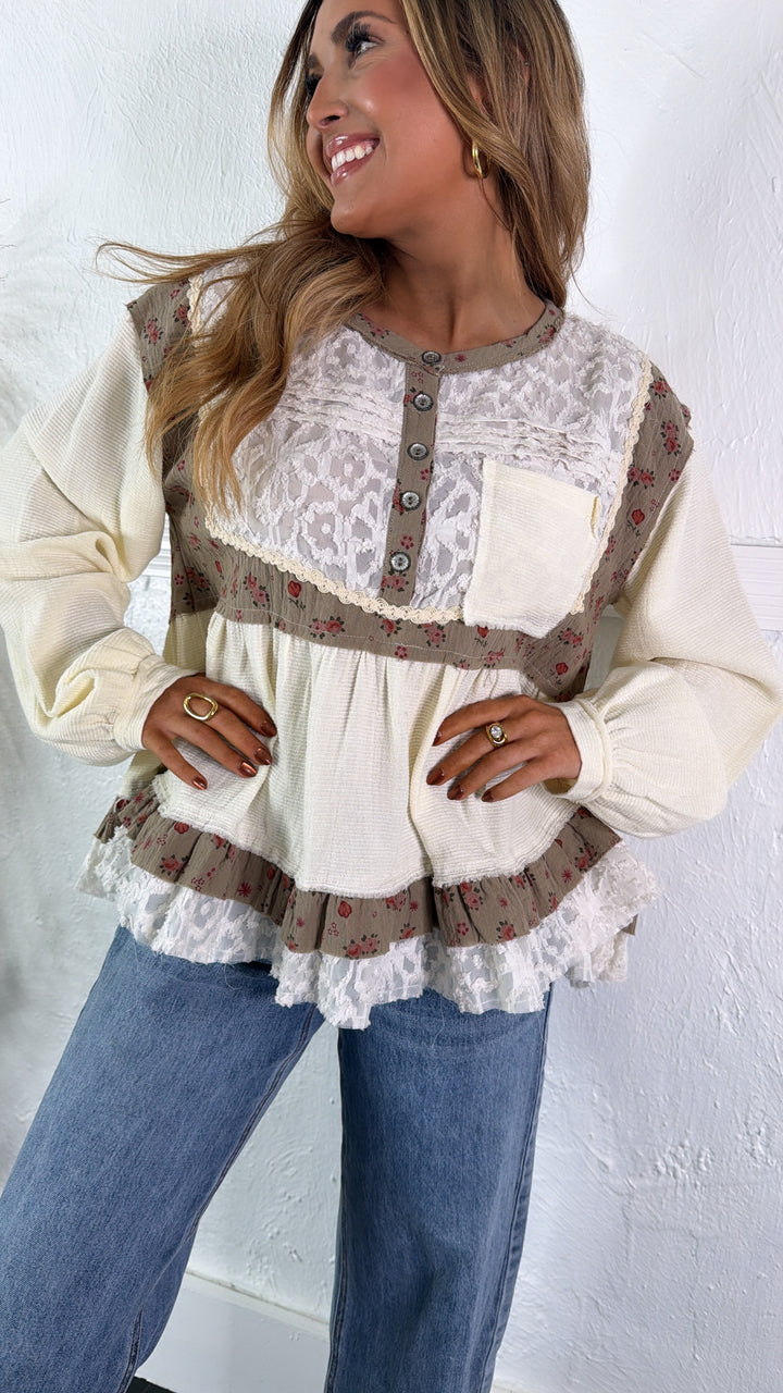 DOORBUSTER: POL Simple & Sweet Blouse, Cream