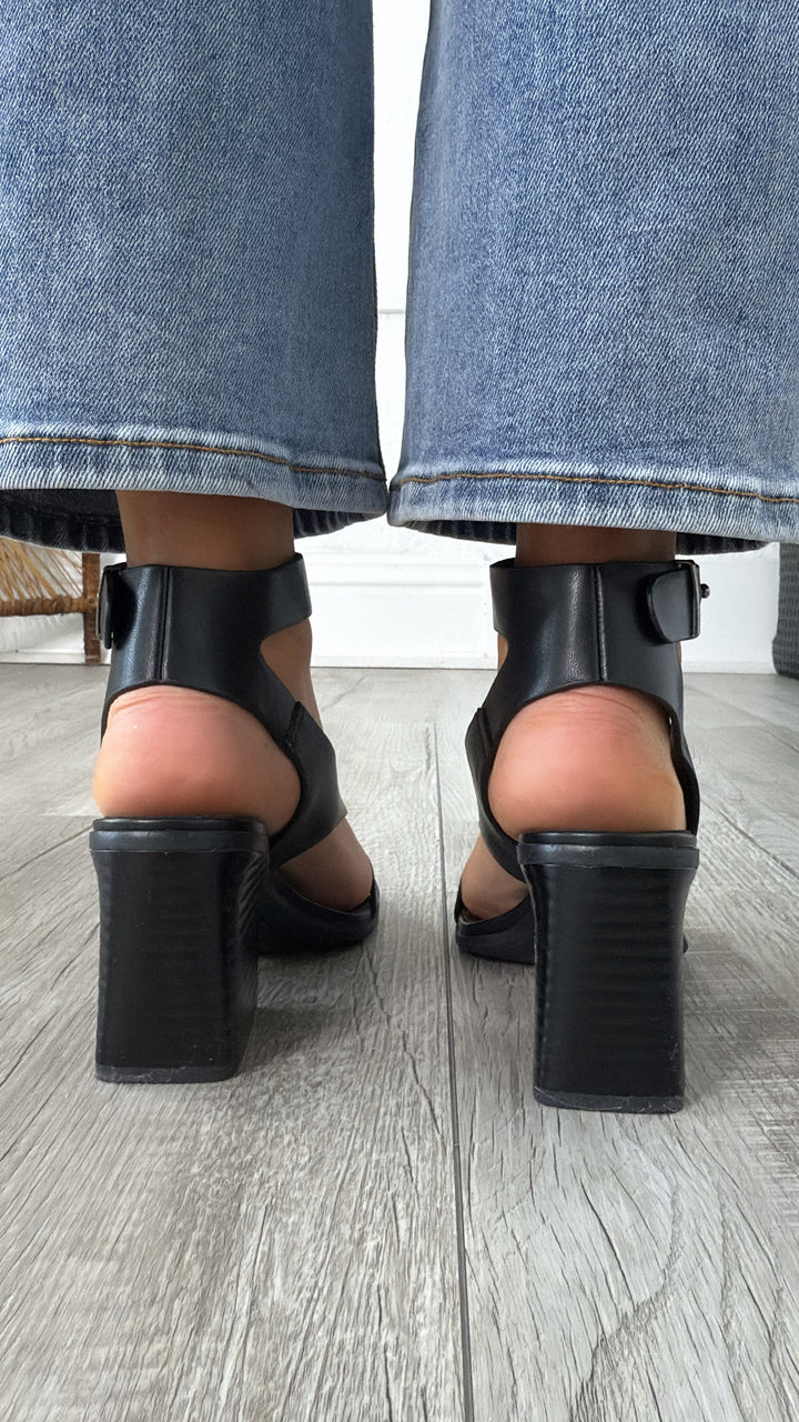 Viola Heels, Black