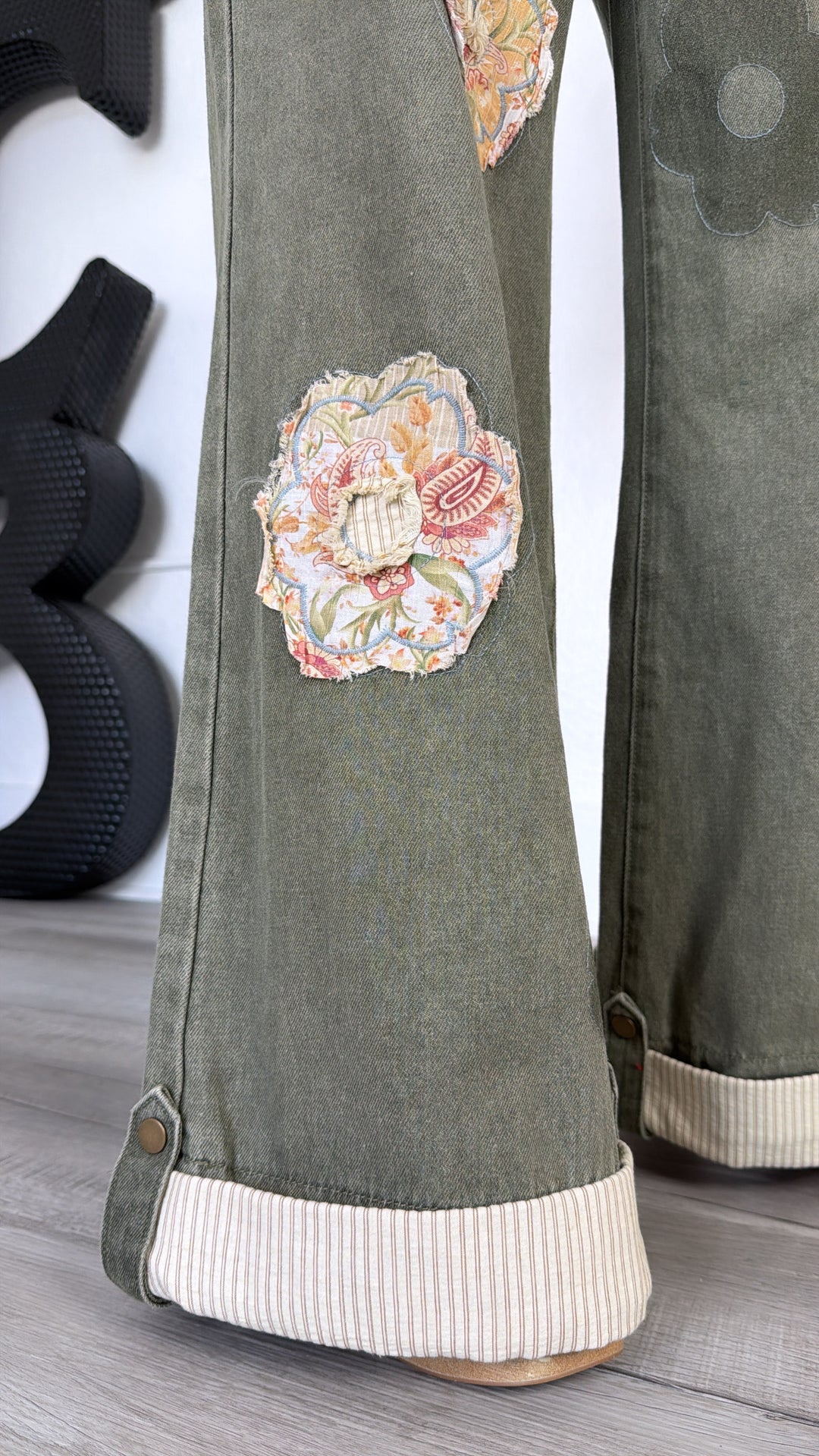 Mosswood Floral Pant, Olive