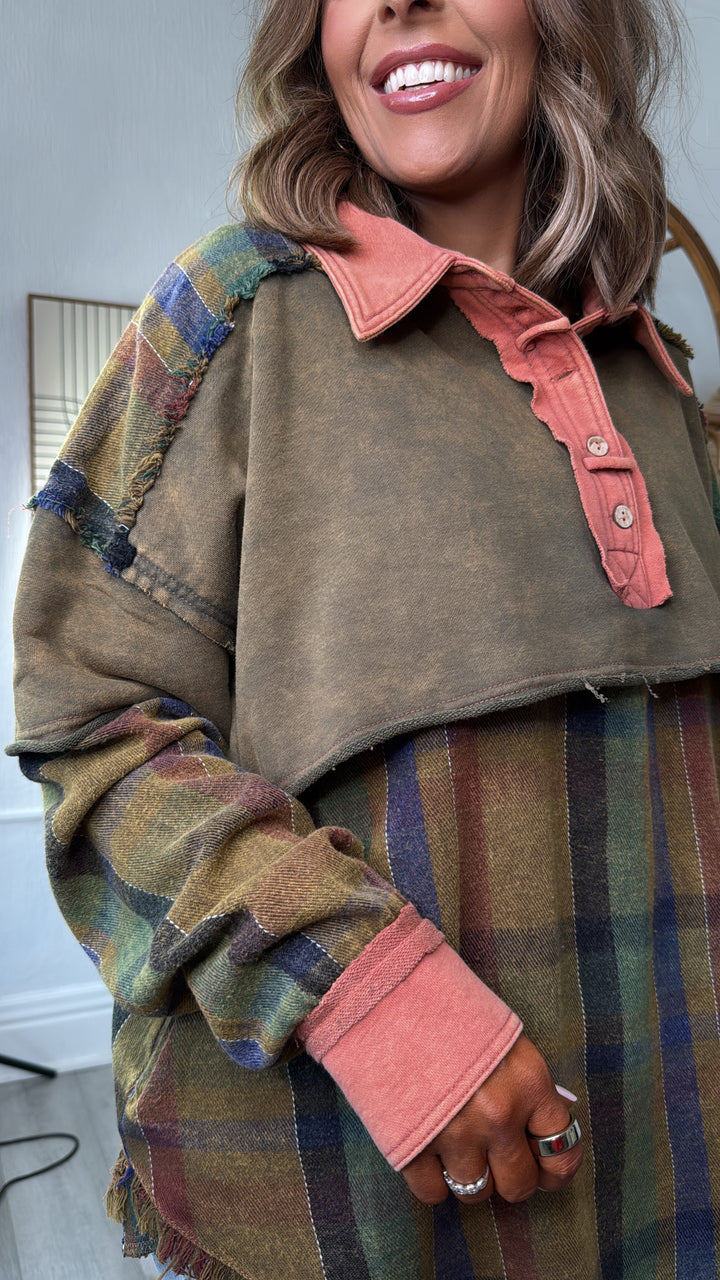 Hollow Pines Oversized Top, Olive Multi