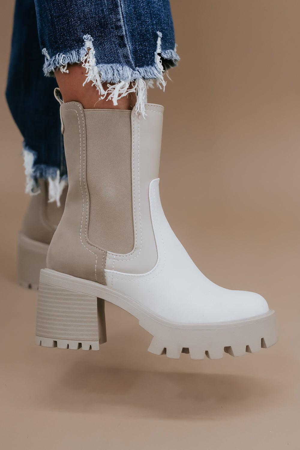Platform Boots, Neutral boots, Winter style boots