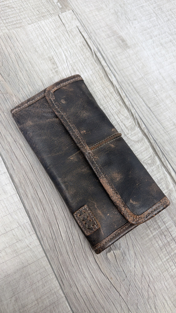 Bedstu Canton, Black Lux