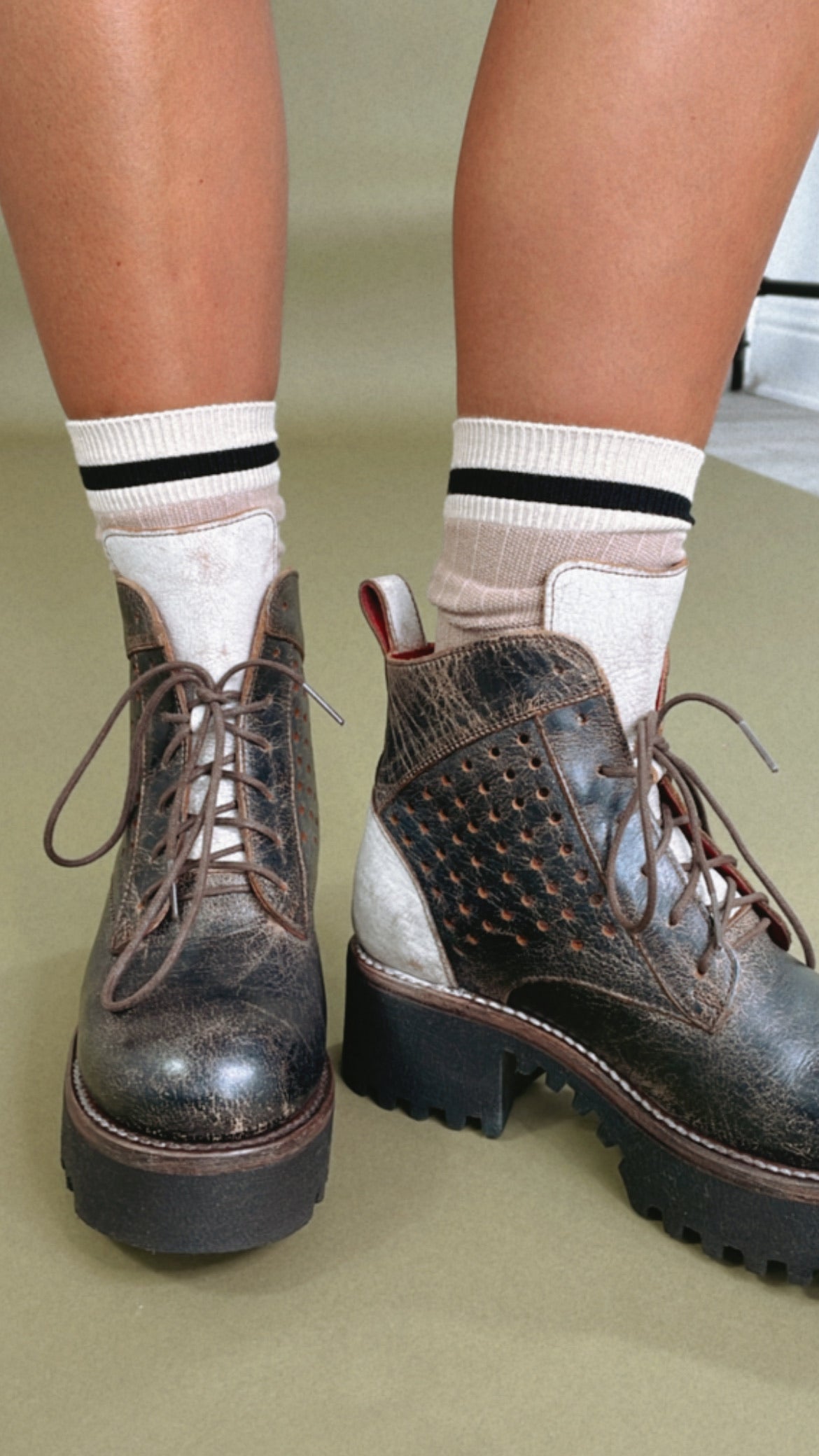 (取寄) ベッドステュ レディース タンザニア Bed Stu women Tanzania Black Lux Nectar Lux Bedstu Tanzania, Black Lux/ Nectar Lux – Everyday Chic Boutique