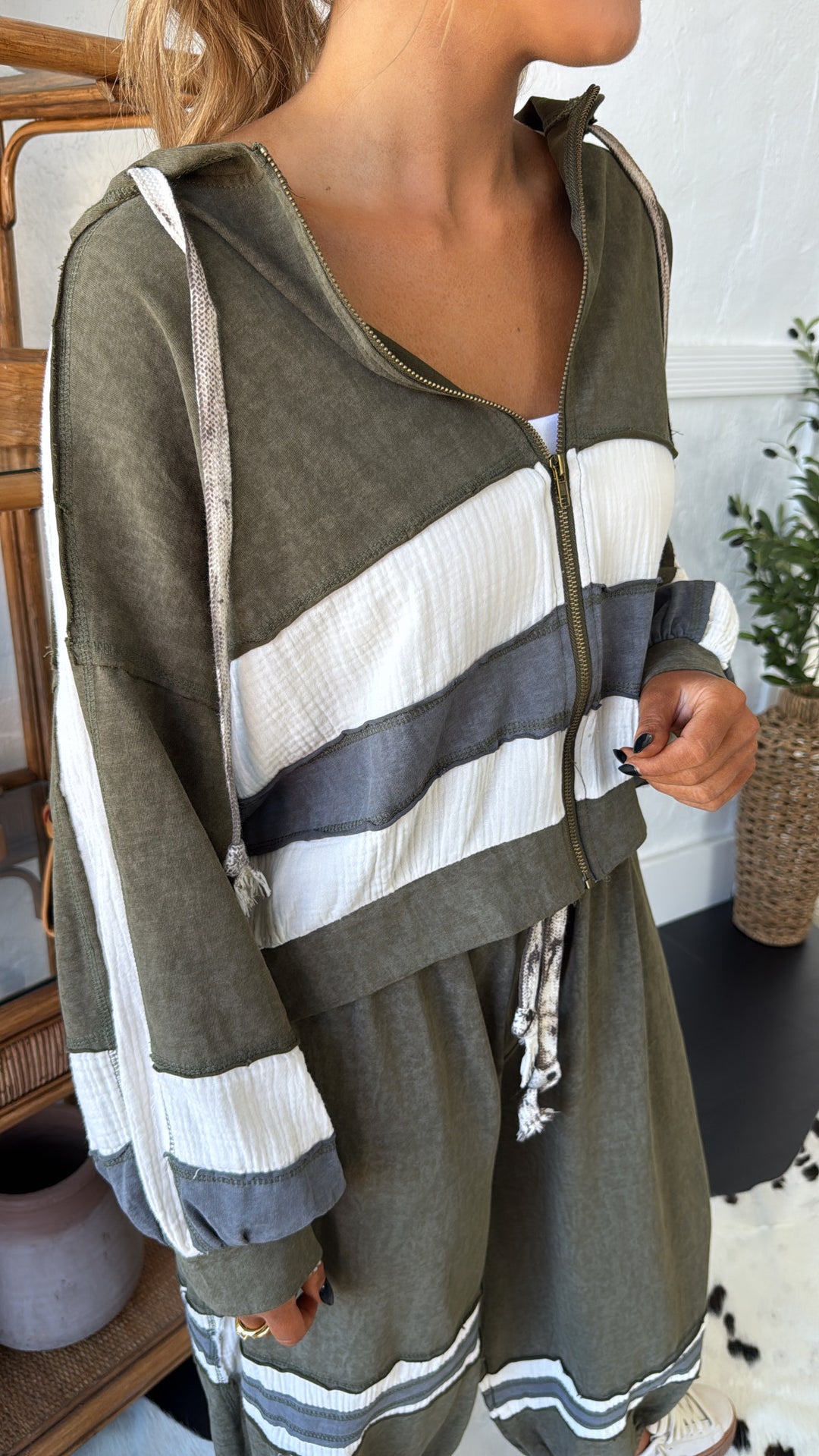 Easy Street Zip Up Jacket, Olive