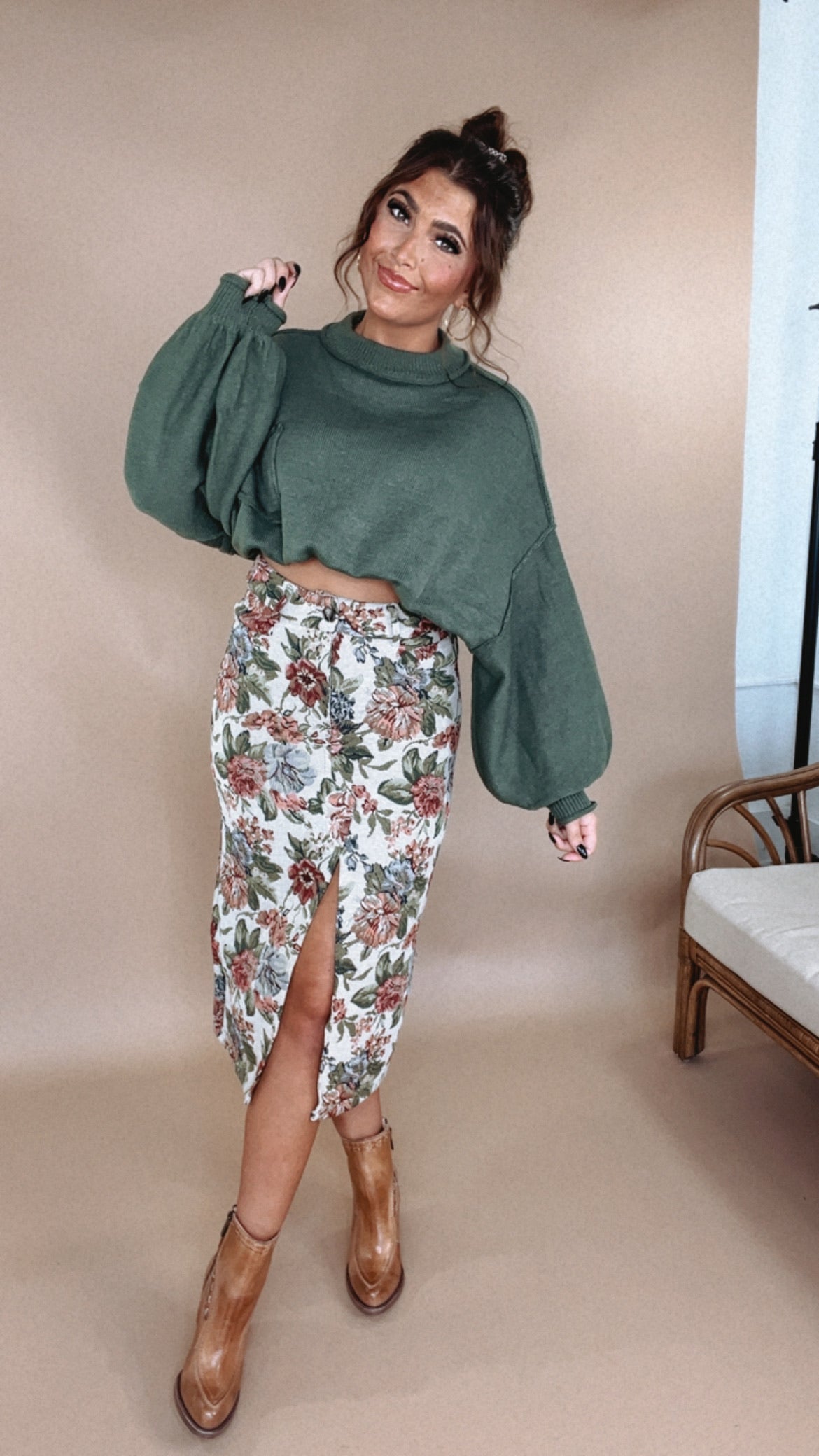 ECB Exclusive: Magnolia Tapestry Midi Skirt – Everyday Chic Boutique