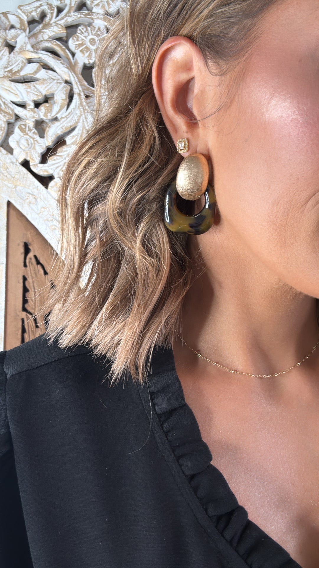 Tortoise Square Hoops