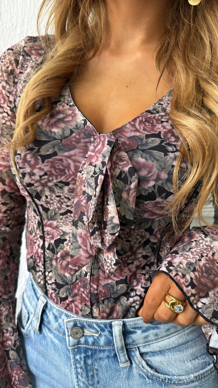 Last Floral Kiss Tied Top, Black