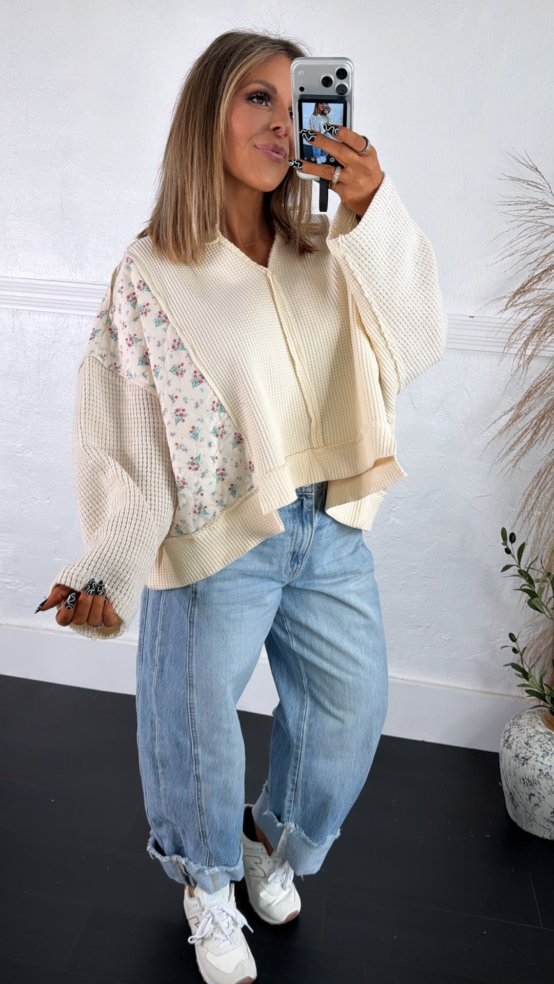 DOORBUSTER: POL Floral Sleeve Sweater, Cream