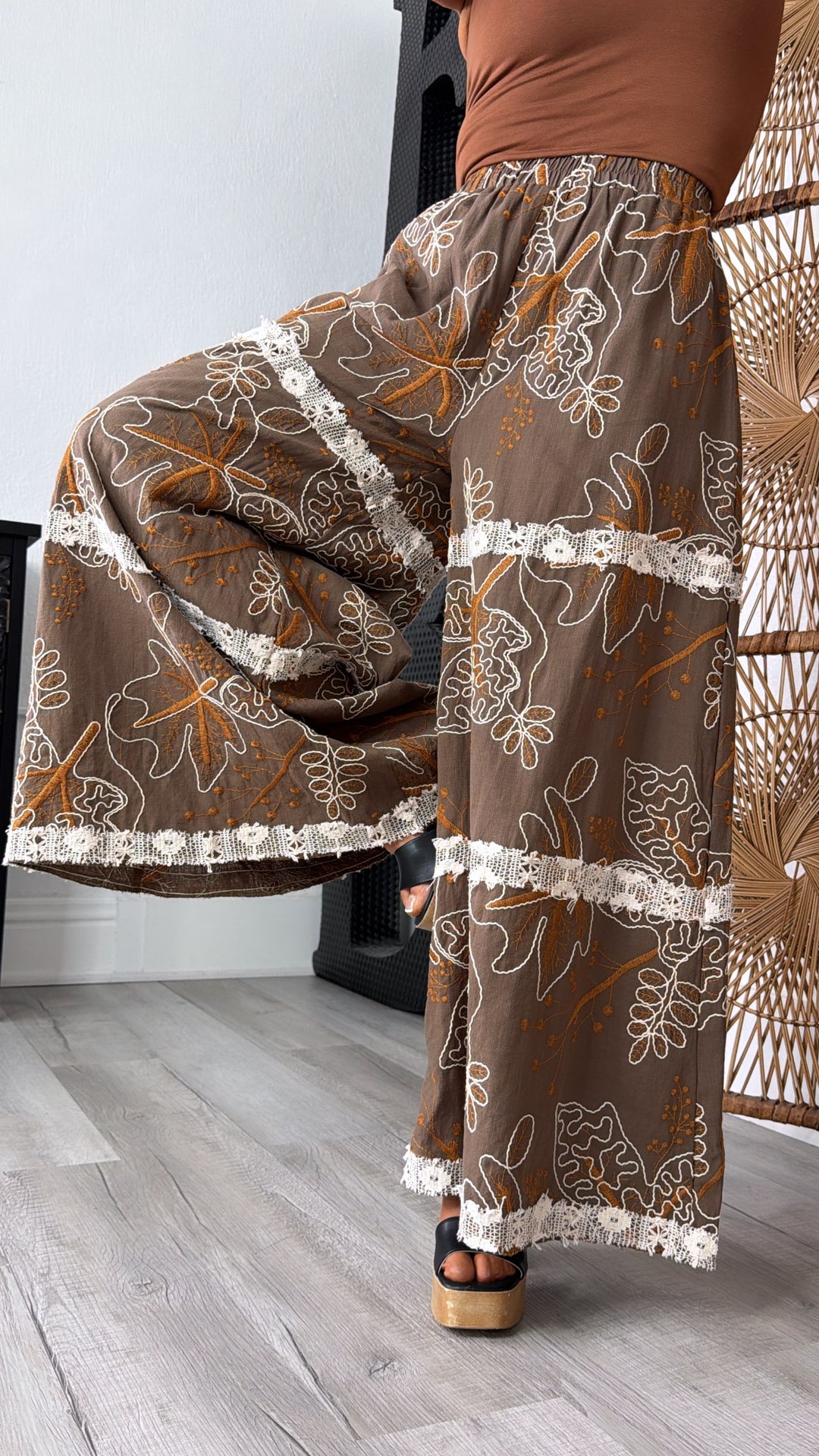 Fallen Oak leaf Pant, Chocolate