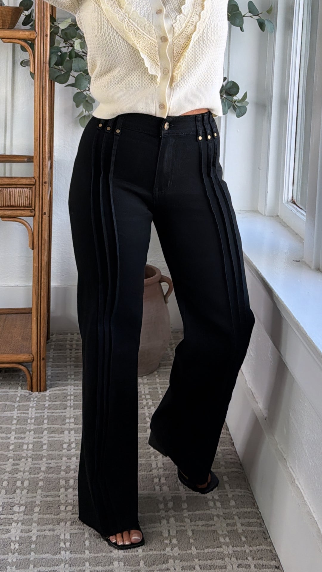 The Apex Straight Leg Denim, Black