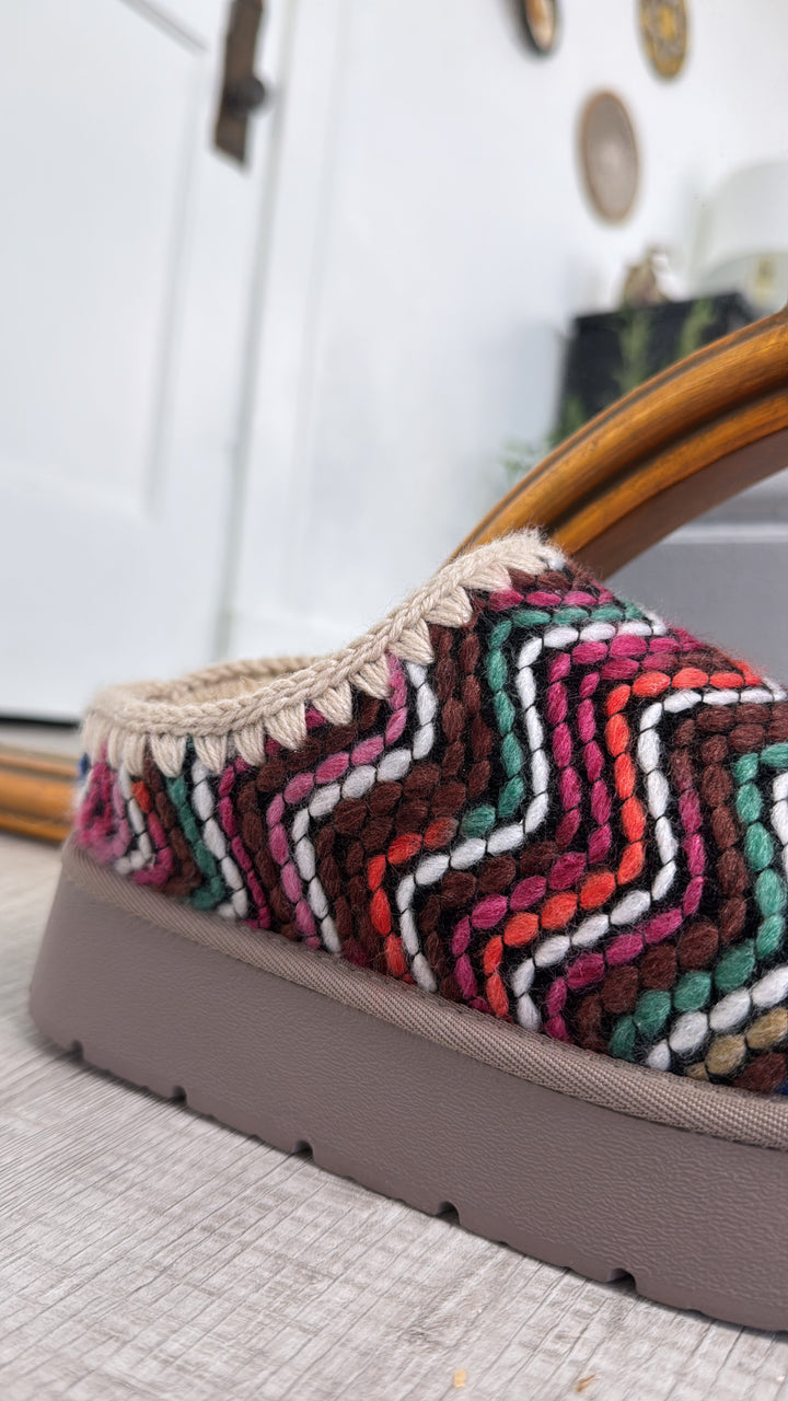 Cozy Mule Slipper, Multi