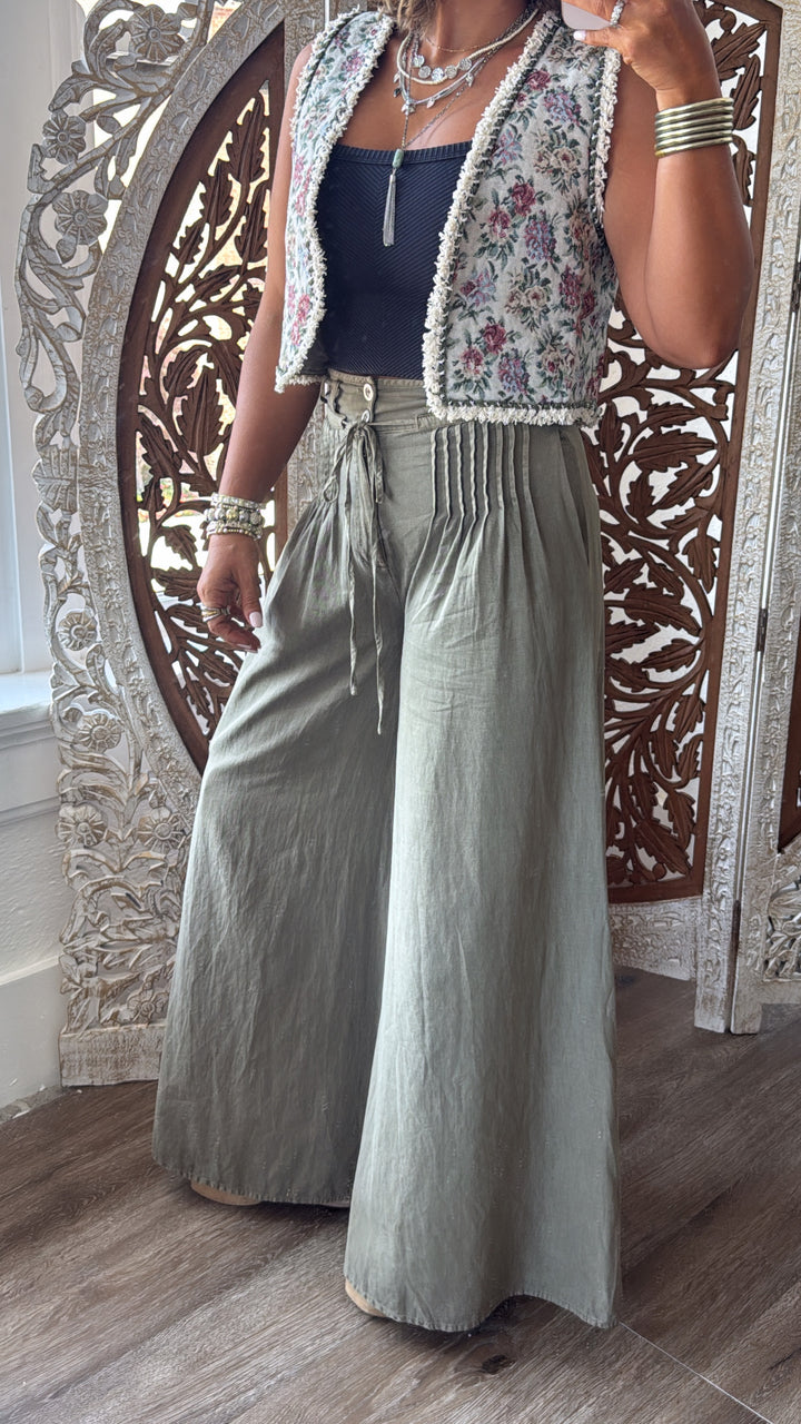 Aged Oak Wide Leg Pant, Olive