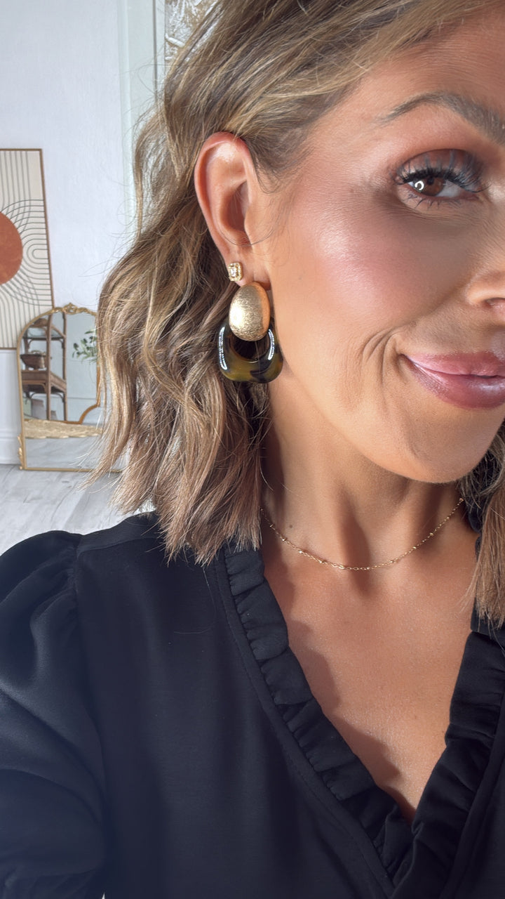 Tortoise Square Hoops