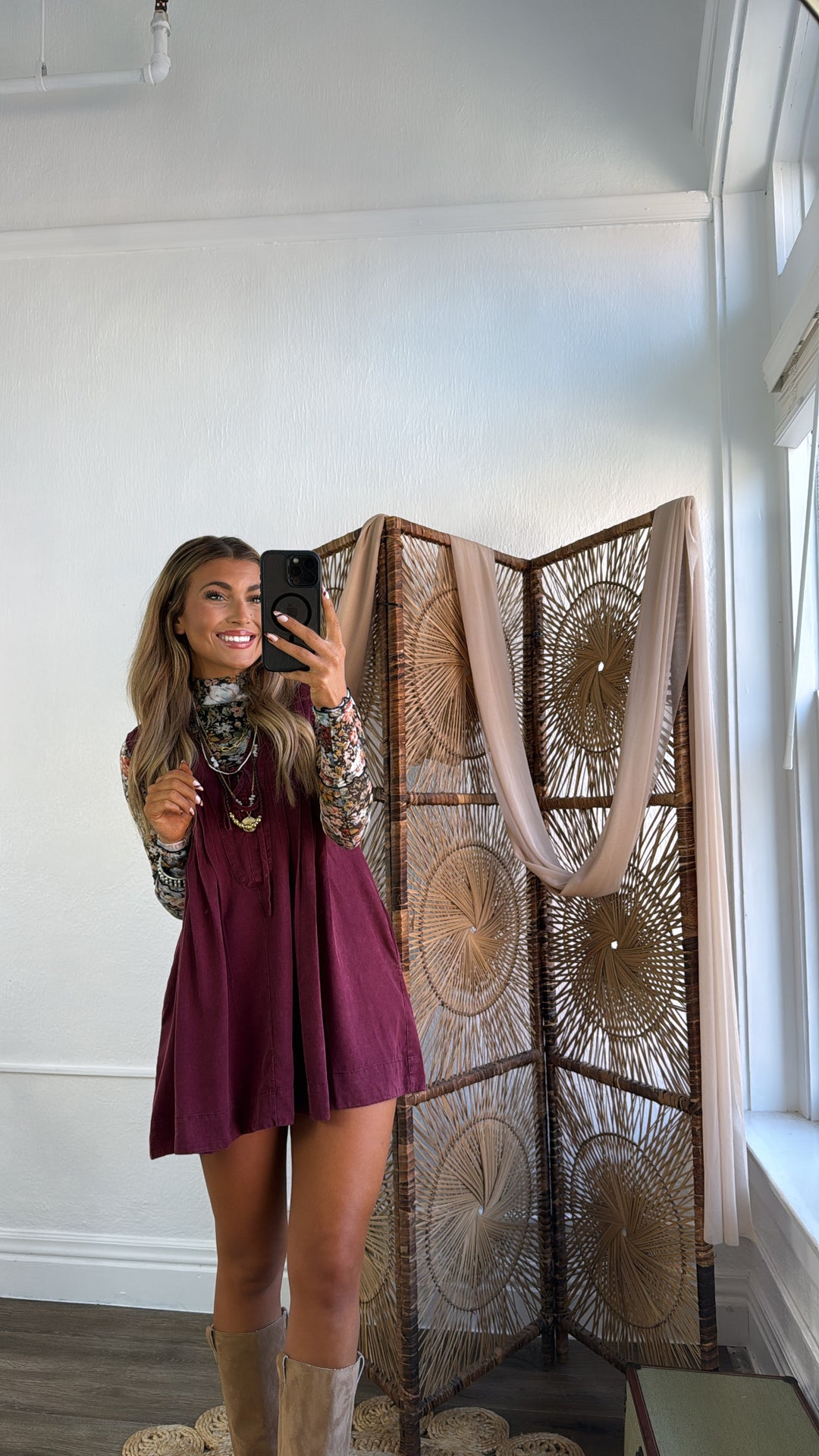 Amarone Aura Pin tuck Detailed Dress, Wine