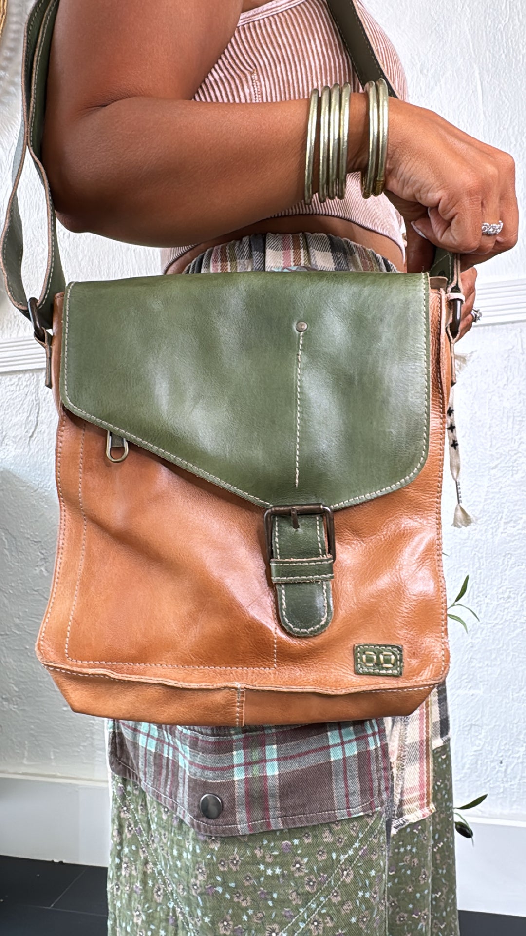 Venice Beach Crossbody, Tan Forest Rustic – Everyday Chic Boutique