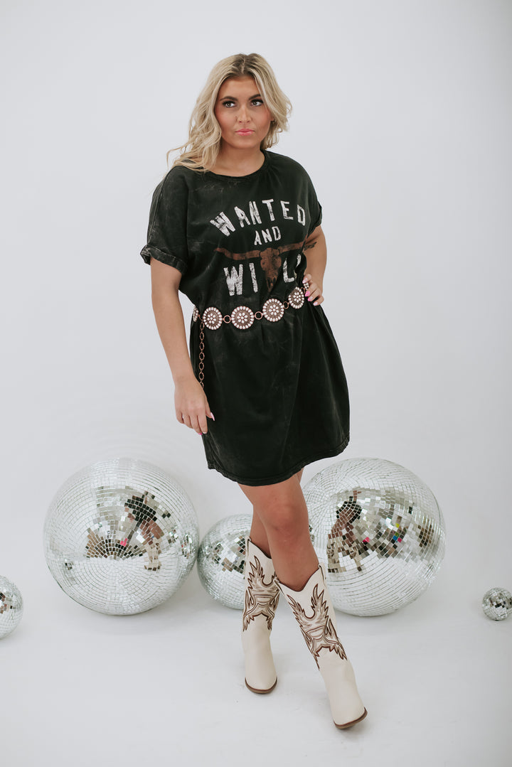 Wanted & Wild Graphic Dress, Black