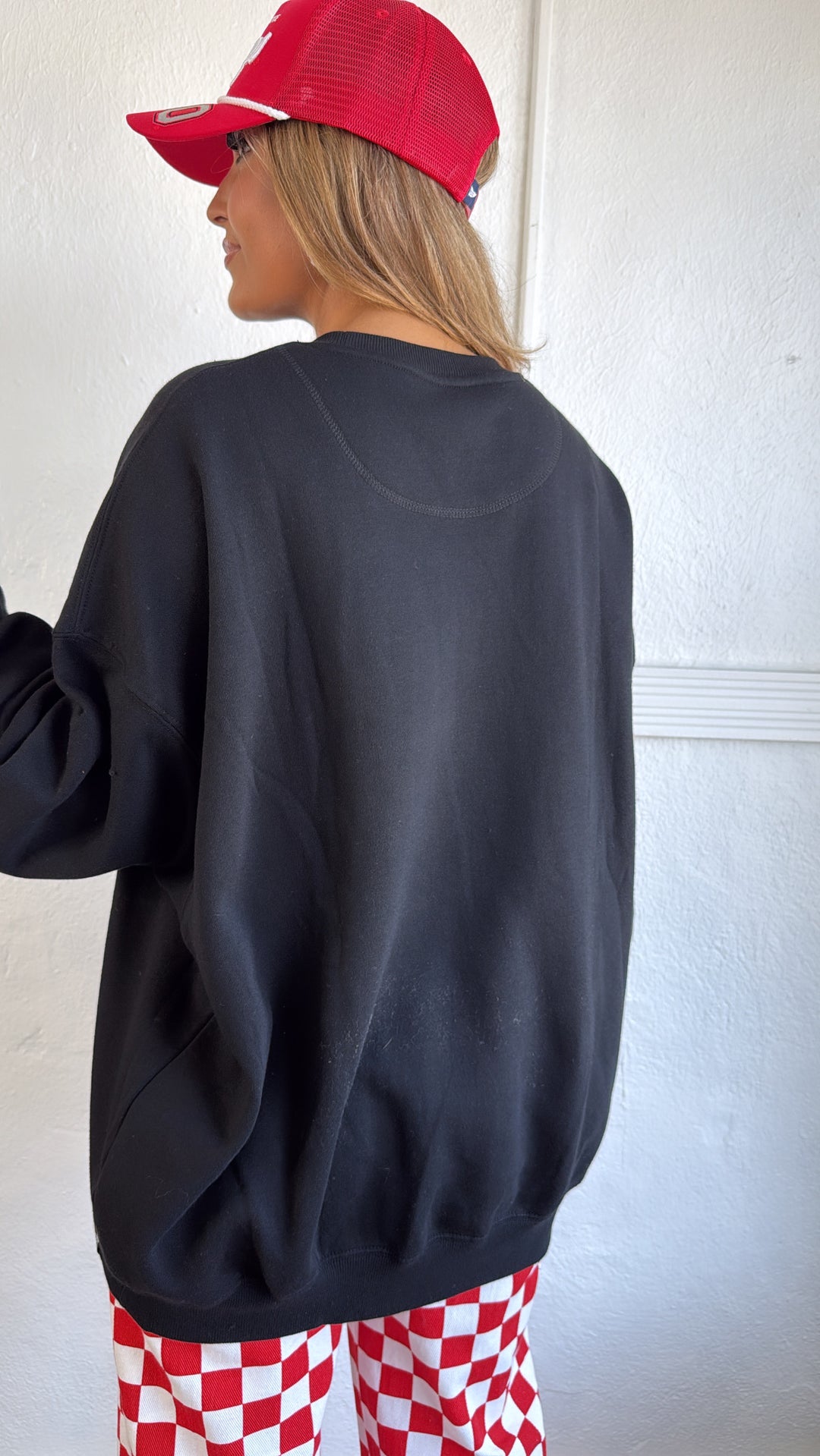 Scarlet Spirit Crewneck, Washed Black