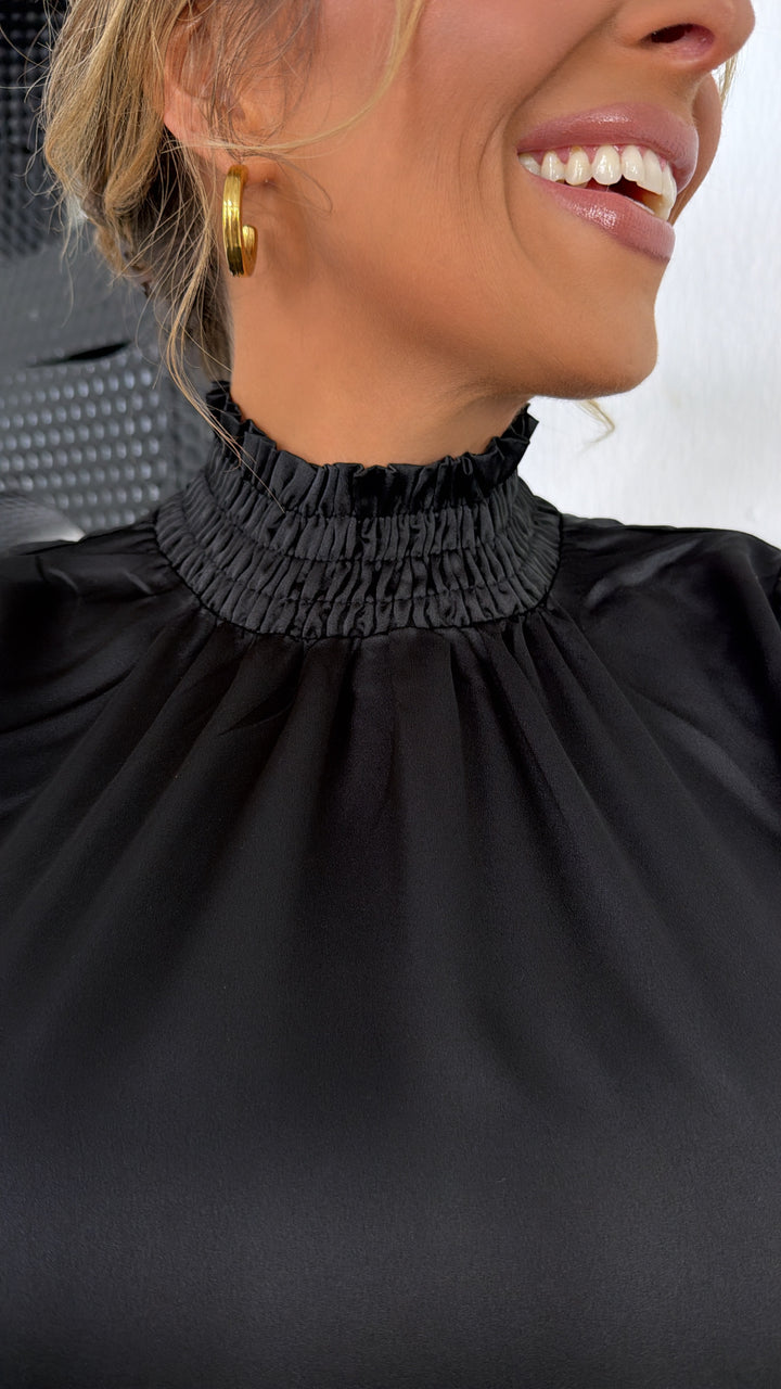 Set On Satin Top, Black