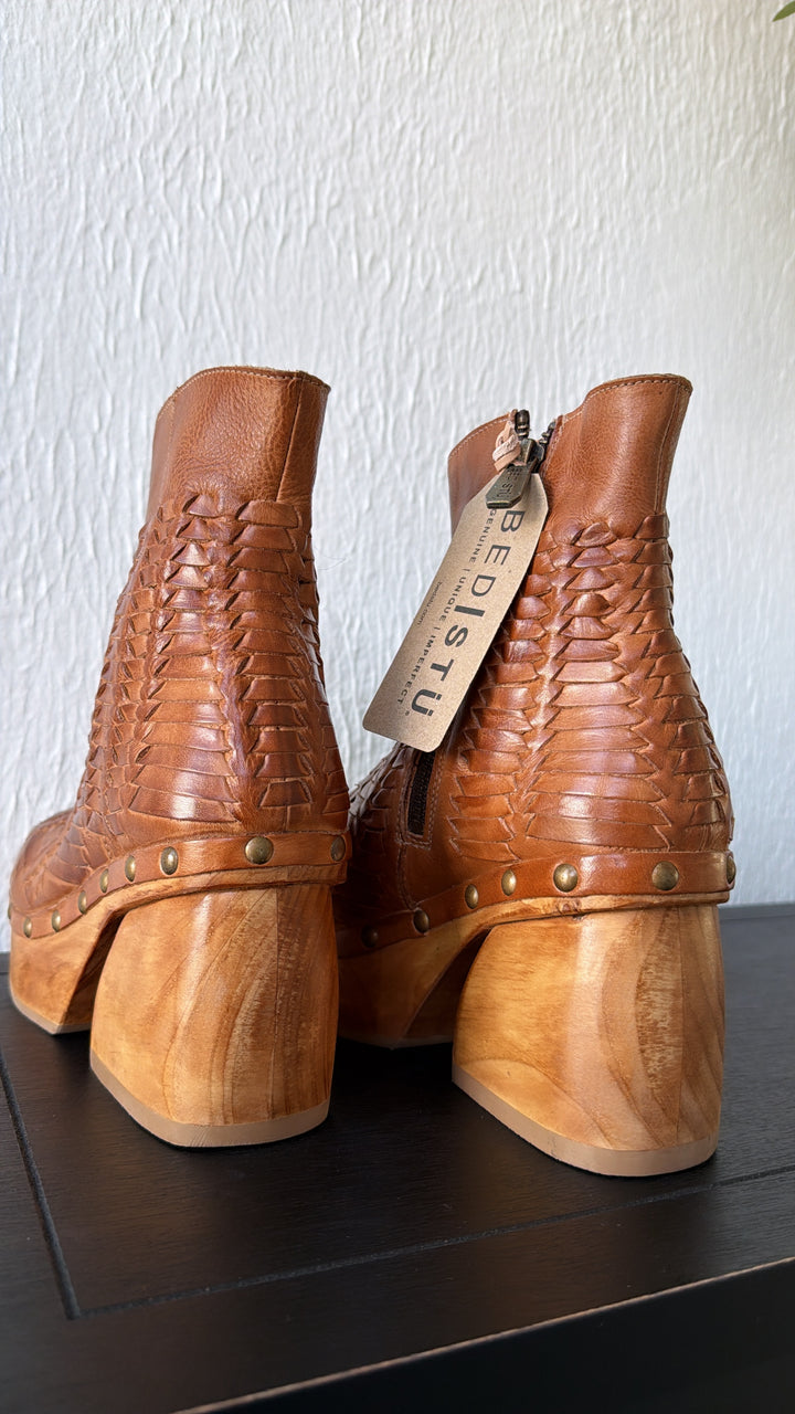 Bedstu Ellasphin, Tan DD