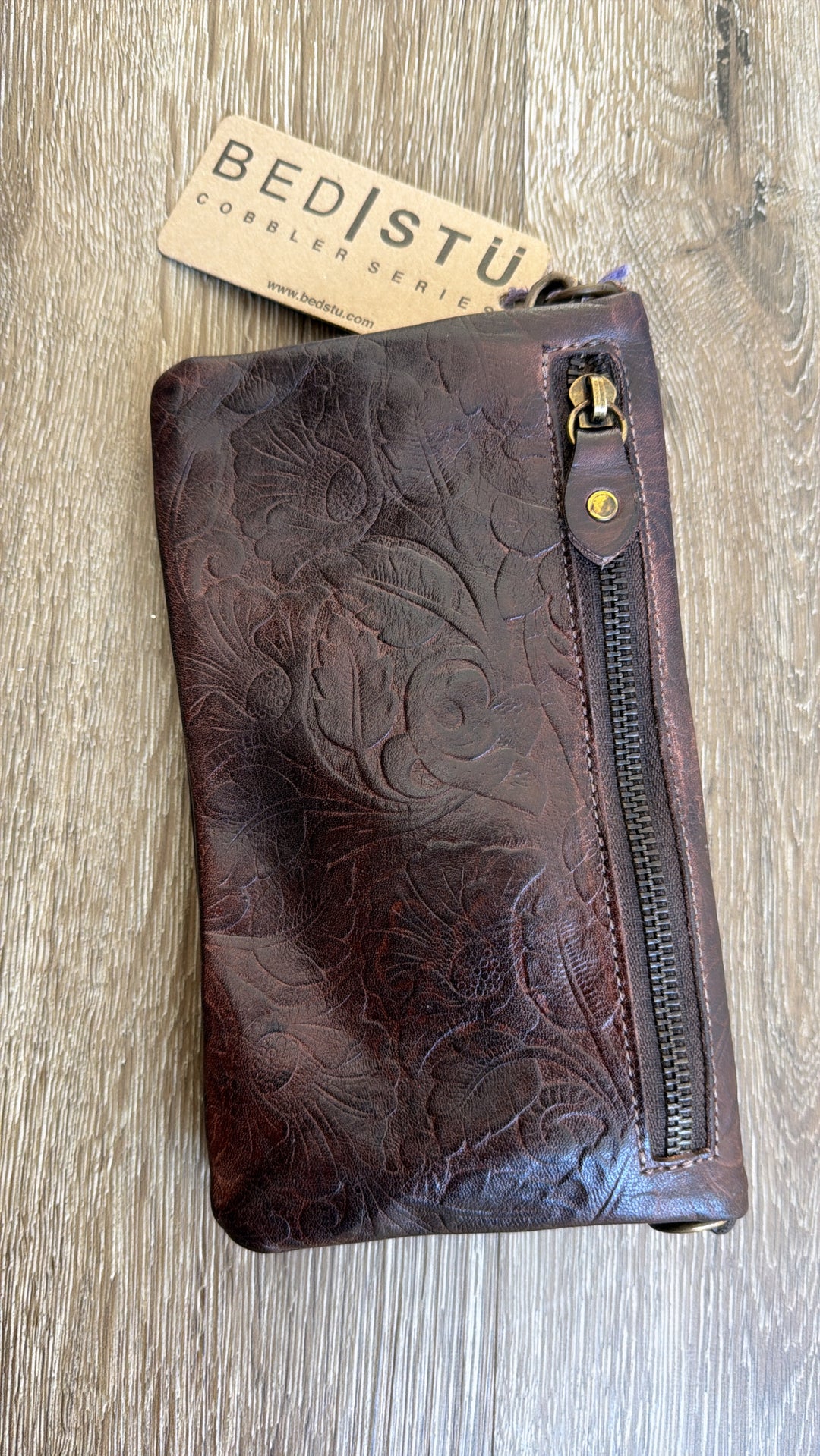 Bedstu Cadence EM, Teak Dip Dye