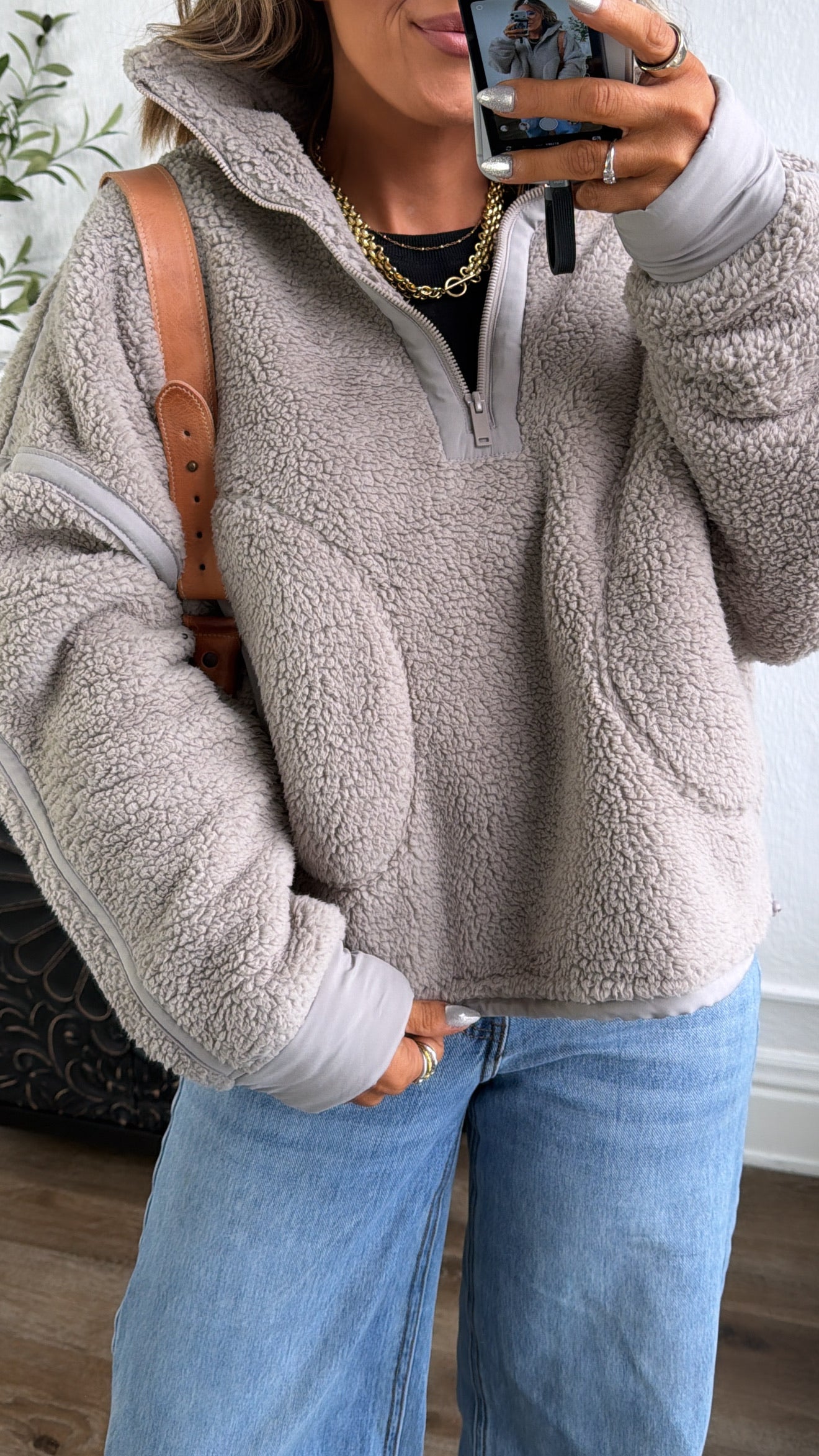 【新品】Facade Teddy zip sweater 3-4Y Stone The Summit Quarter Zip Sherpa, Stone Taupe – Everyday Chic Boutique