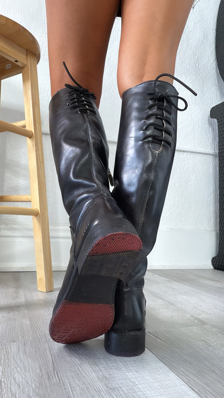 BedStu Manchester, Black Rustic