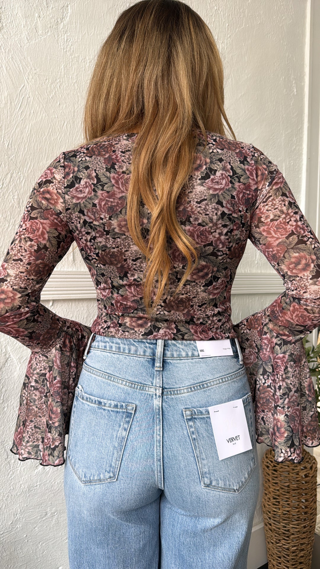 Last Floral Kiss Tied Top, Black