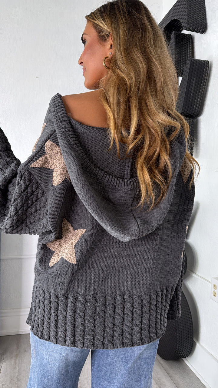 DOORBUSTER: POL Spotlight Star Pullover, Charcoal