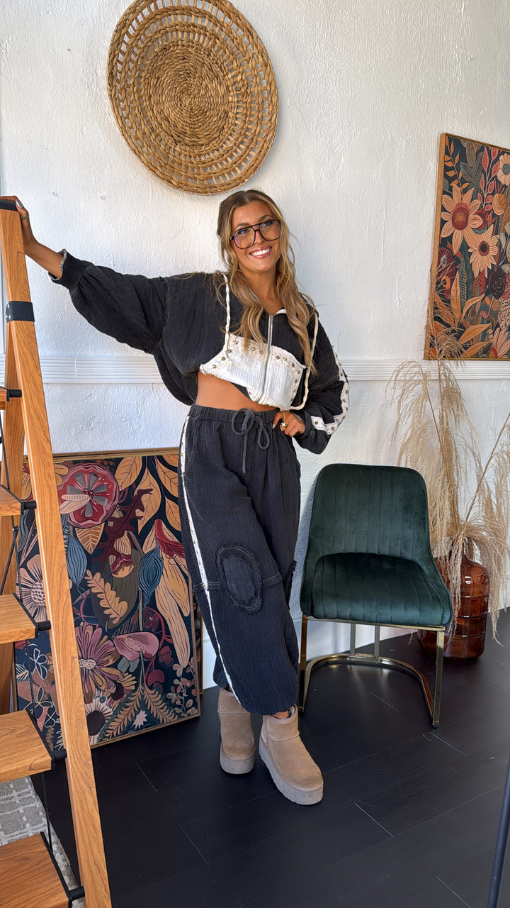 Studded Jogger, Black