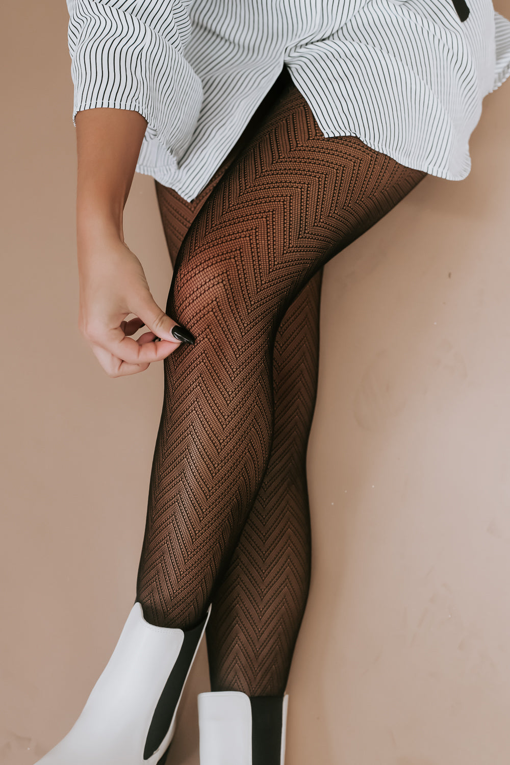 Roxie Anti-Snag Fishnet Tight, Black – Everyday Chic Boutique