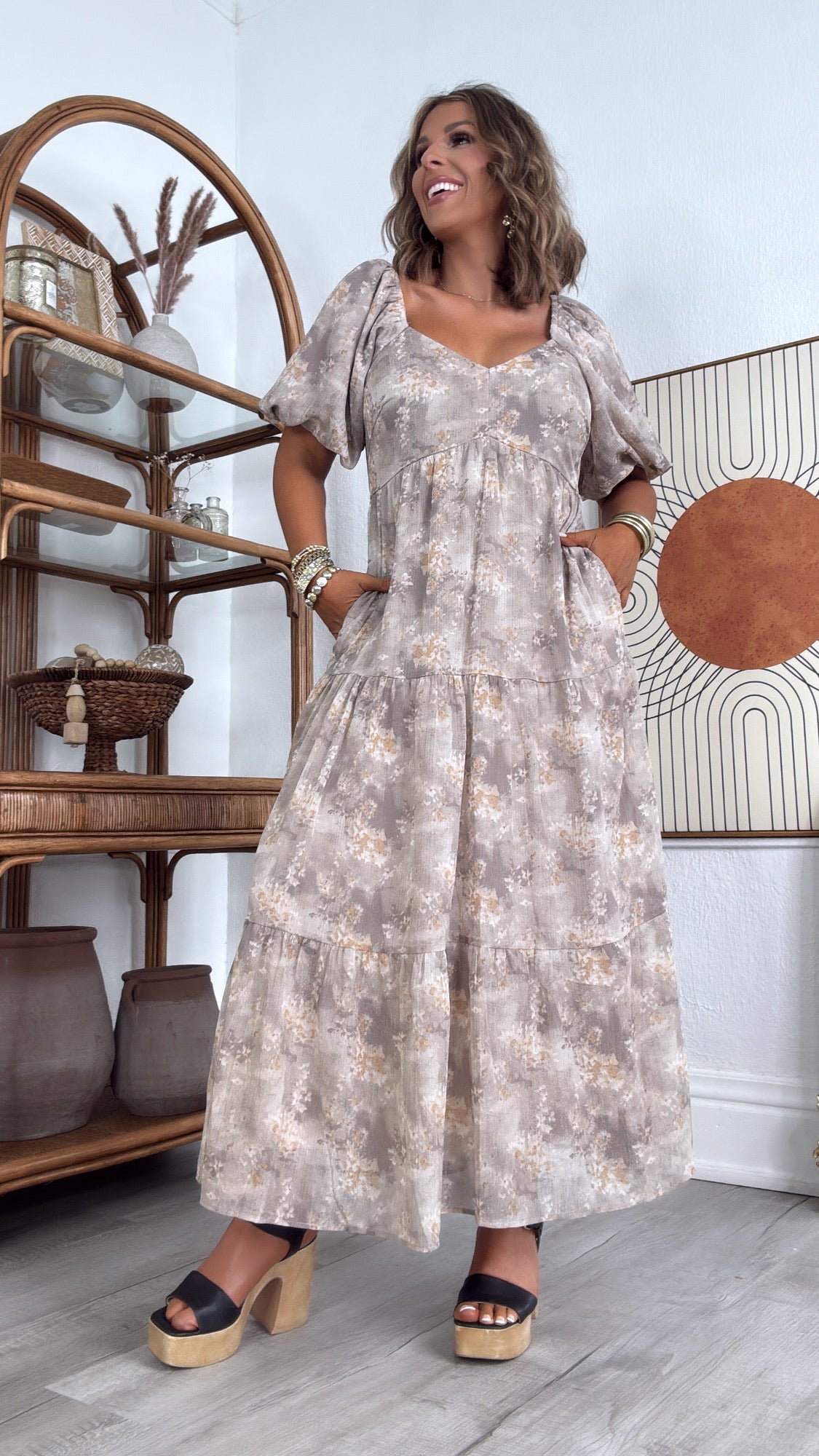 ワンピース Create Clair - bubble sleeve dress Granite Hues Whimsical Bubble Sleeve Maxi Dress, Taupe – Everyday