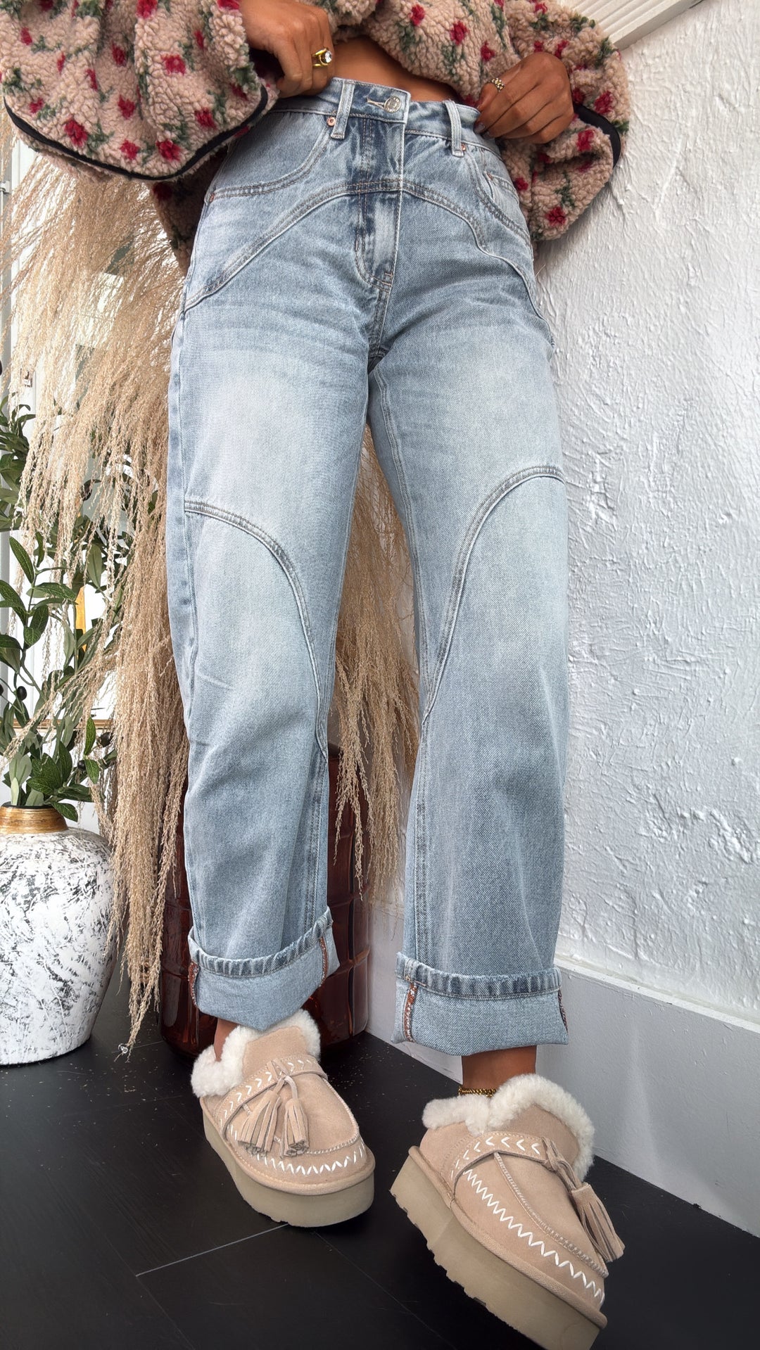 SAIGE: Studio Ready Barrel Jeans, Medium Light