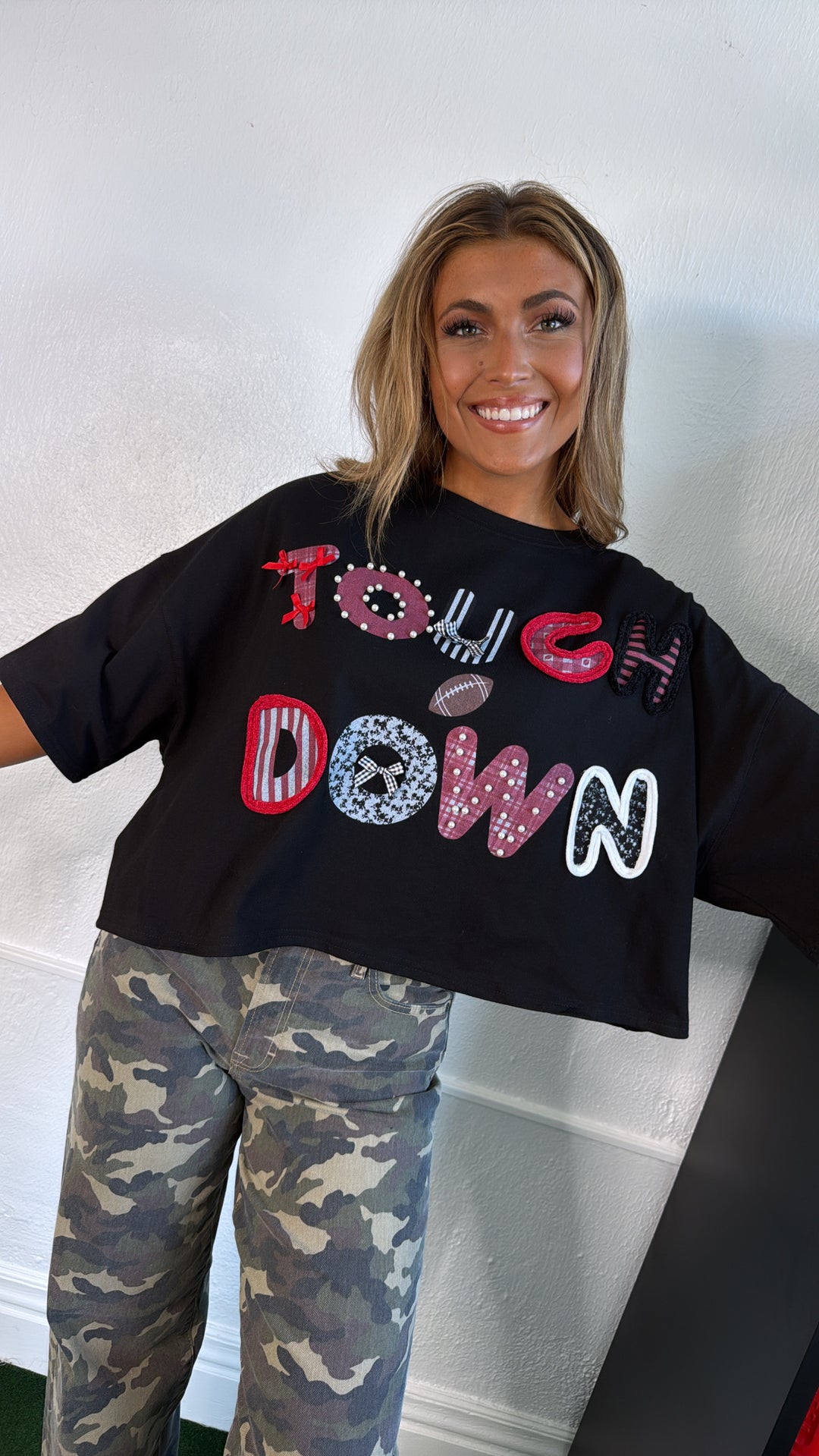 Touchdown Thread Graphic Top, Black