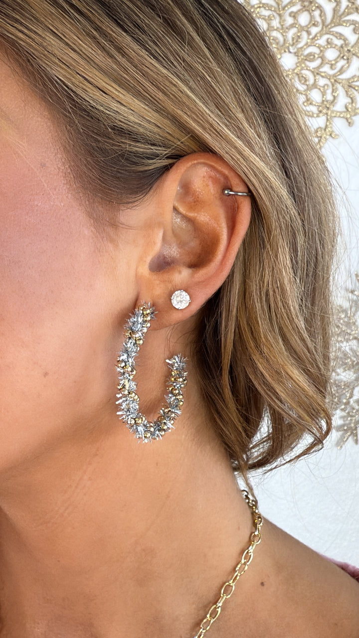 Holiday Tinsel Wrapped Hoop, Silver