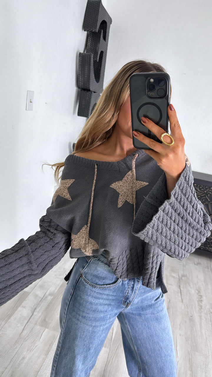 DOORBUSTER: POL Spotlight Star Pullover, Charcoal