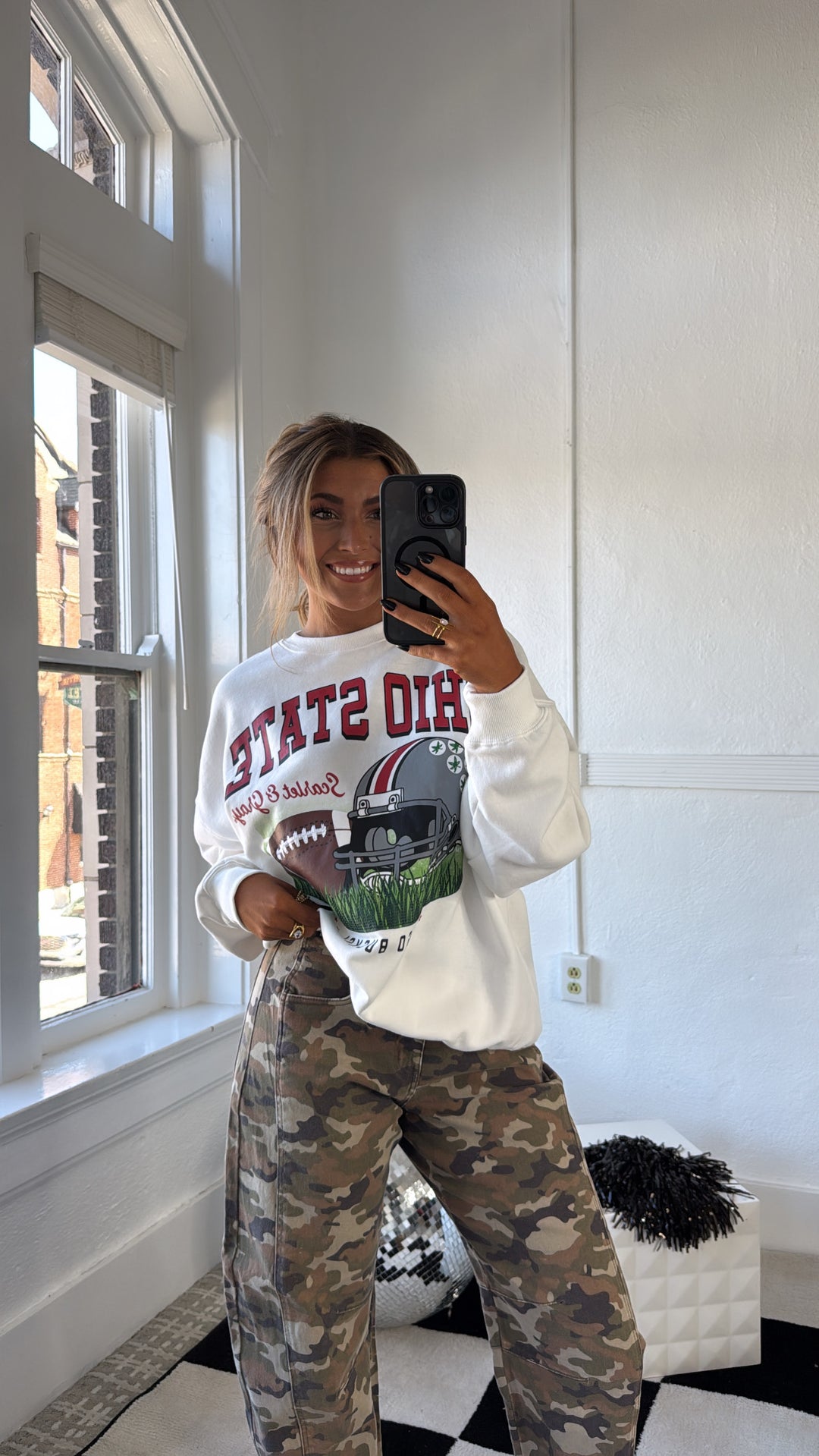 Huddle Up Ohio Crewneck Sweatshirts