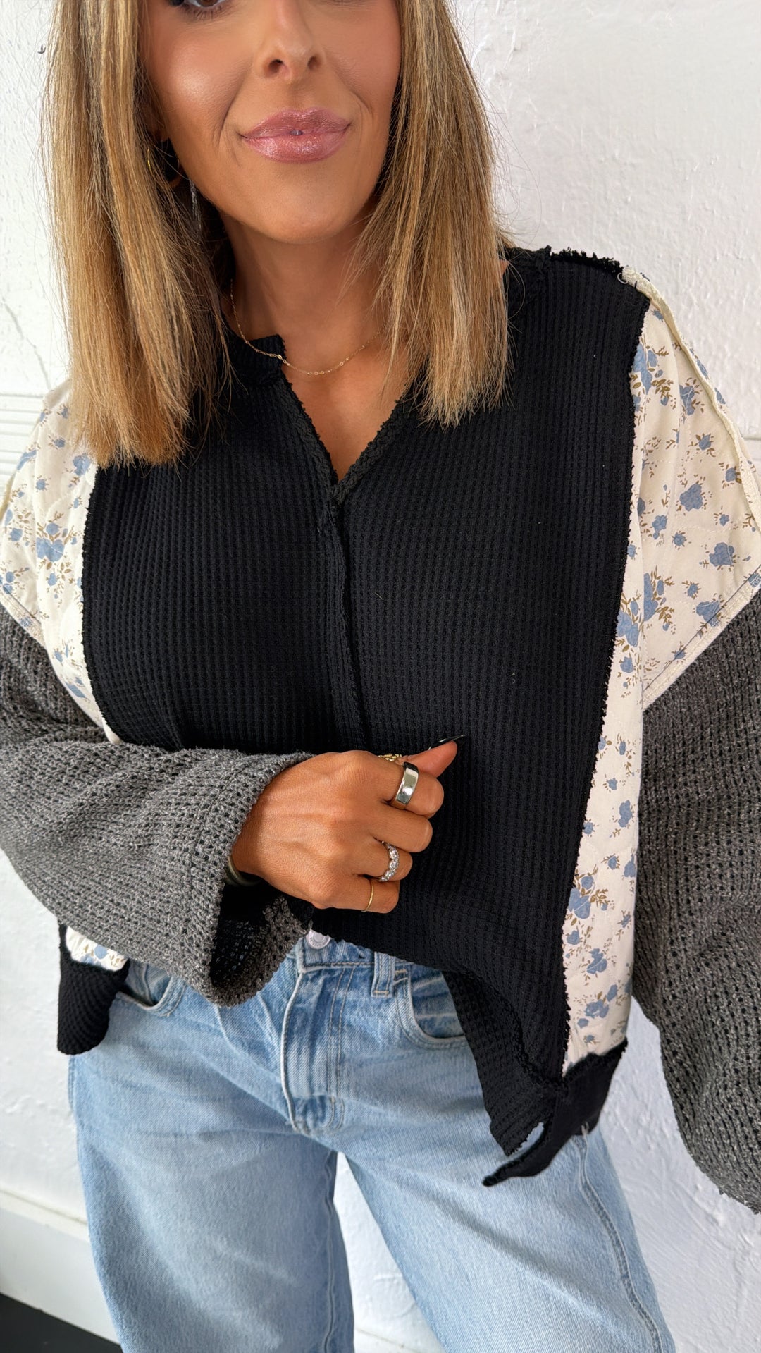 DOORBUSTER: POL Floral Sleeve Sweater, Black