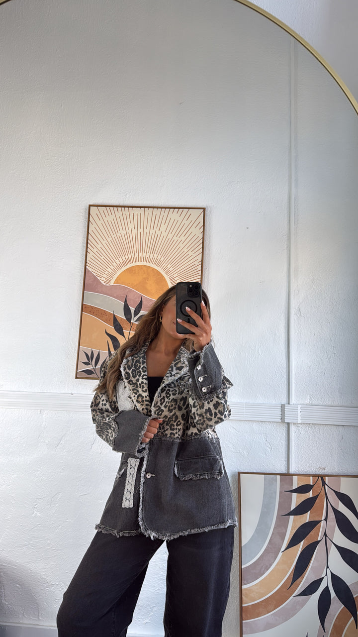 Wild Authority Blazer Jacket, Leopard/Black