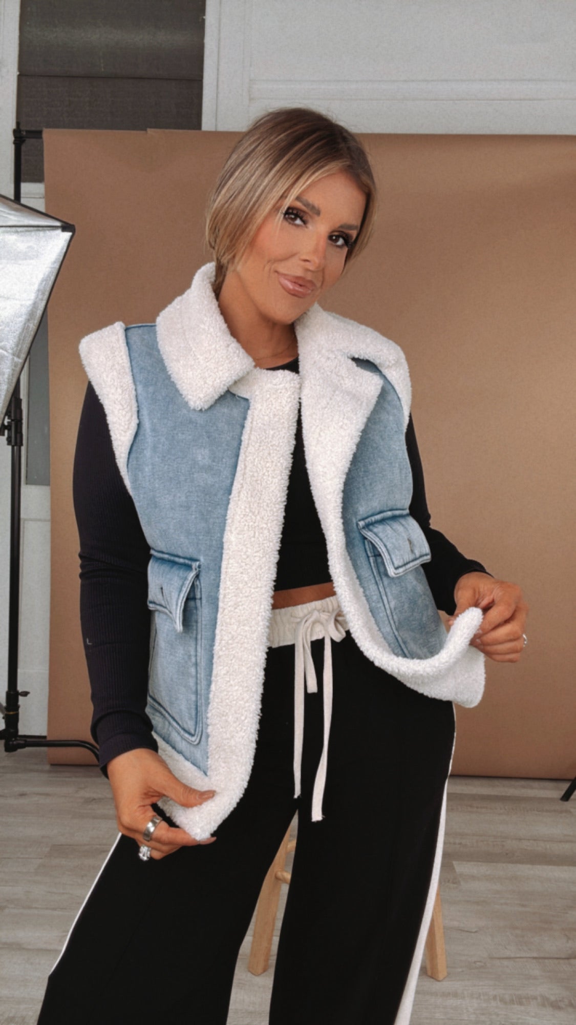This Just In Stone Washed Denim Sherpa Vest – Everyday Chic Boutique
