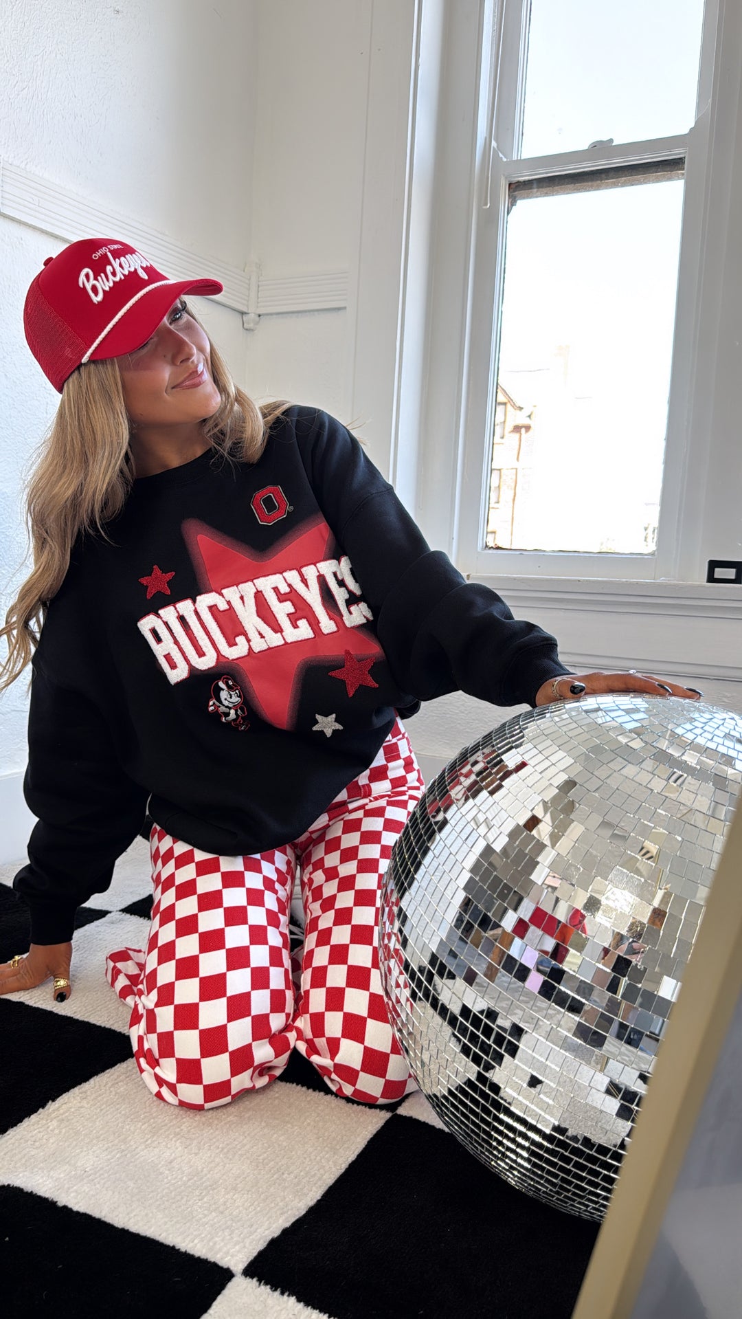 Scarlet Spirit Crewneck, Washed Black