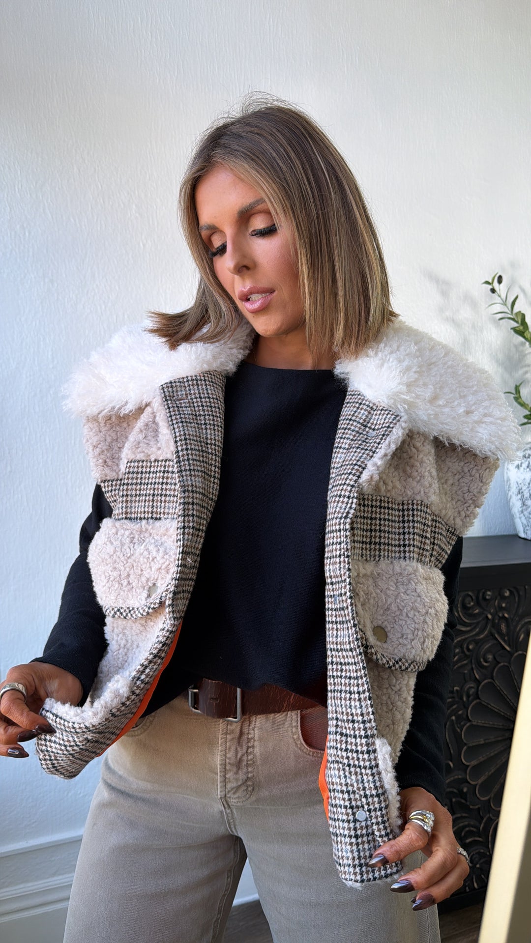 Mileigh Sherpa Vest, Tan