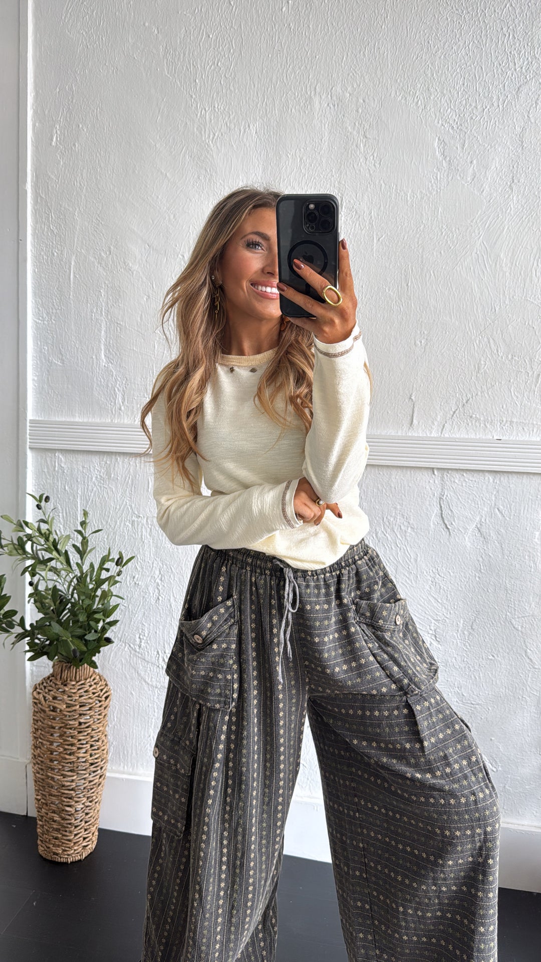 Studded Long Sleeve Basic, Cream