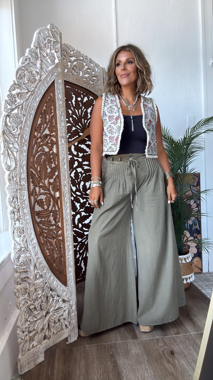 Aged Oak Wide Leg Pant, Olive