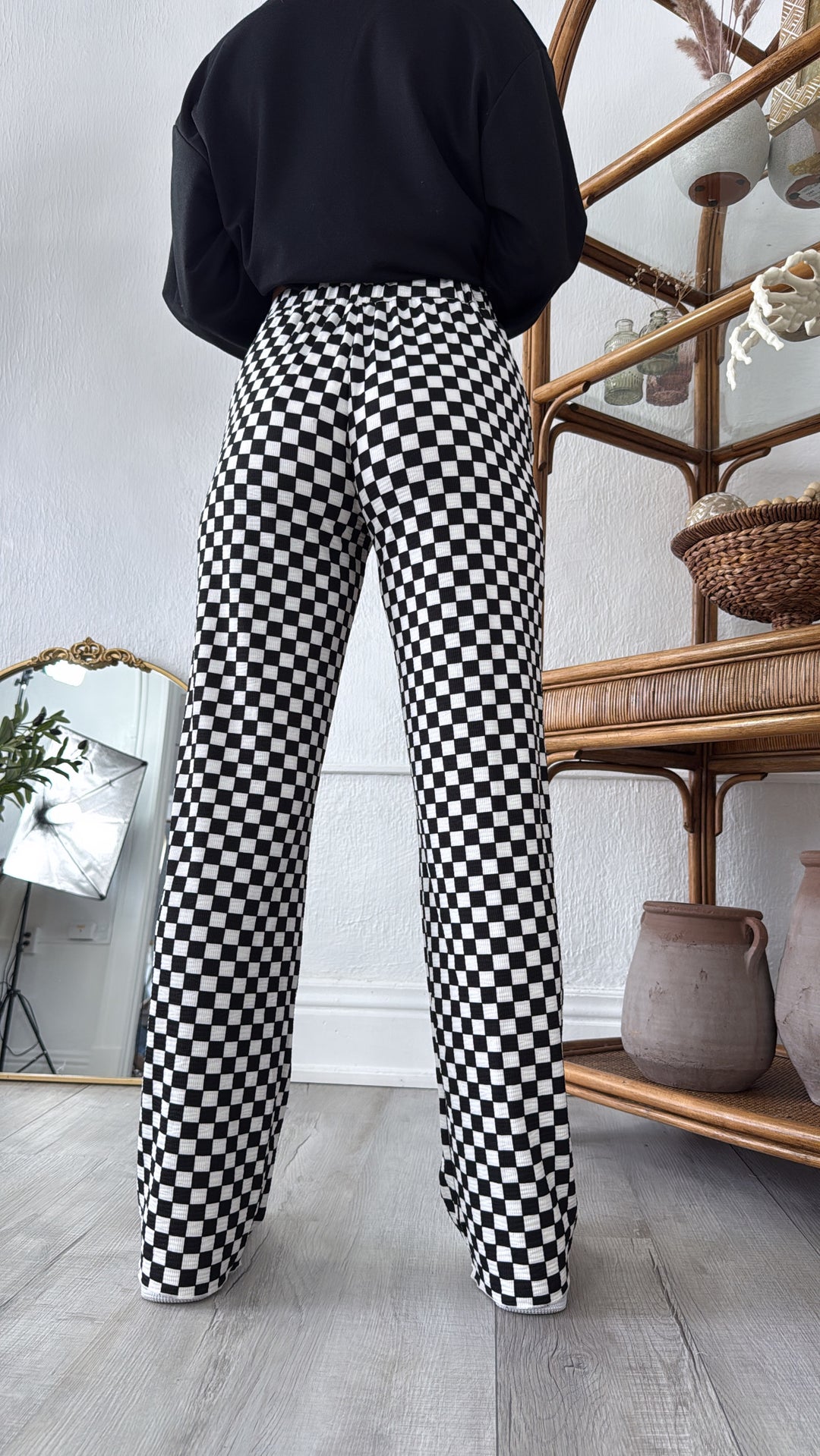 ECB Exclusive : Kickin' It Checkered Pant, White/Black