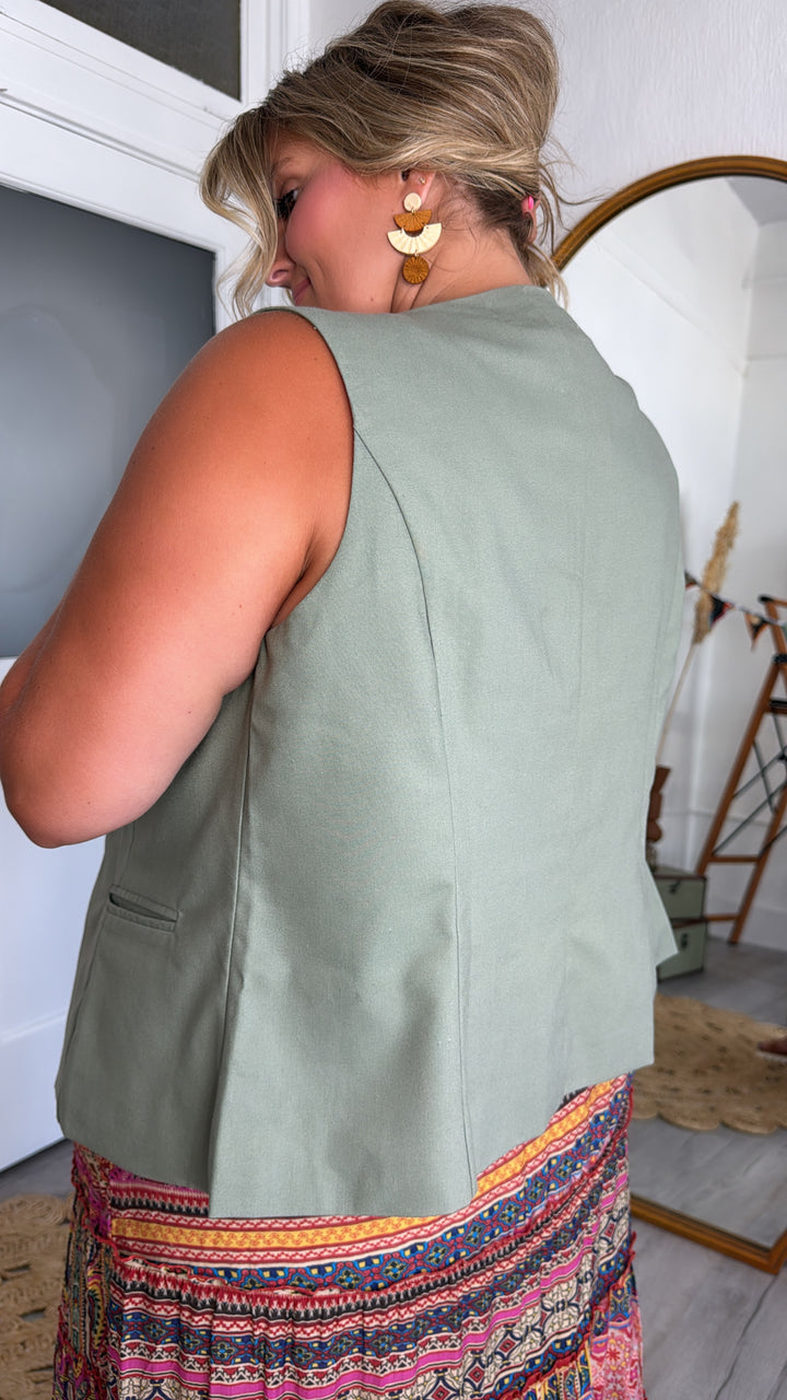 Sunstone Layers Vest, Lt. Olive