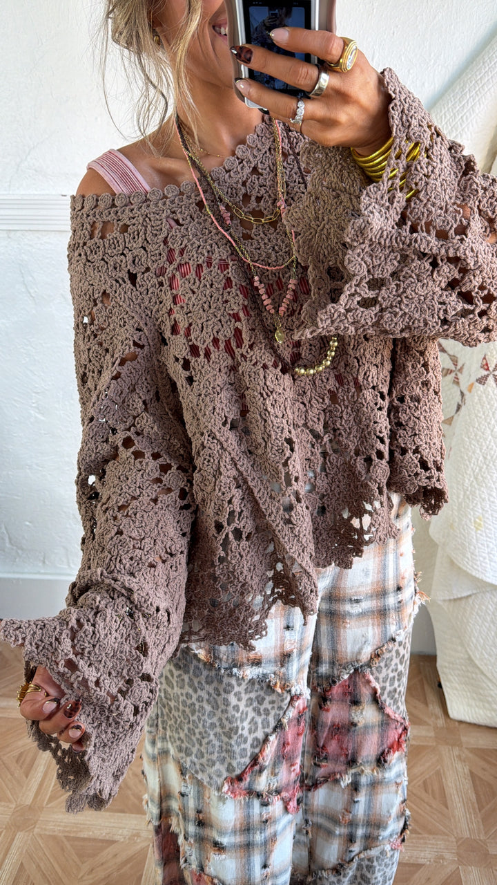 Scalloped Hem Crochet Sweater, Lt. Chocolate